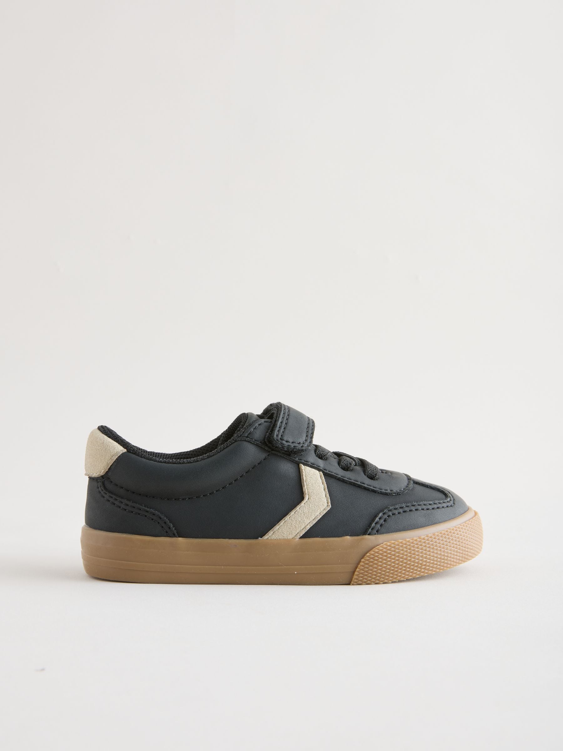 Black Standard Fit (F) Touch Fastening Elastic Lace Trainers image 4