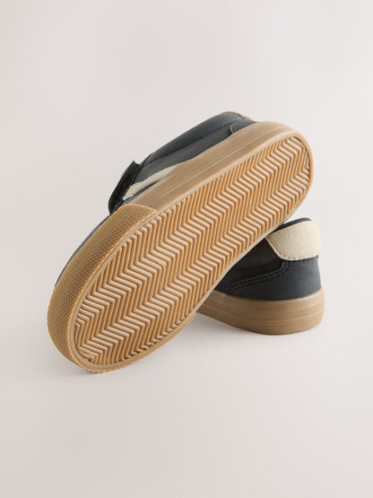Black Standard Fit (F) Touch Fastening Elastic Lace Trainers image 6