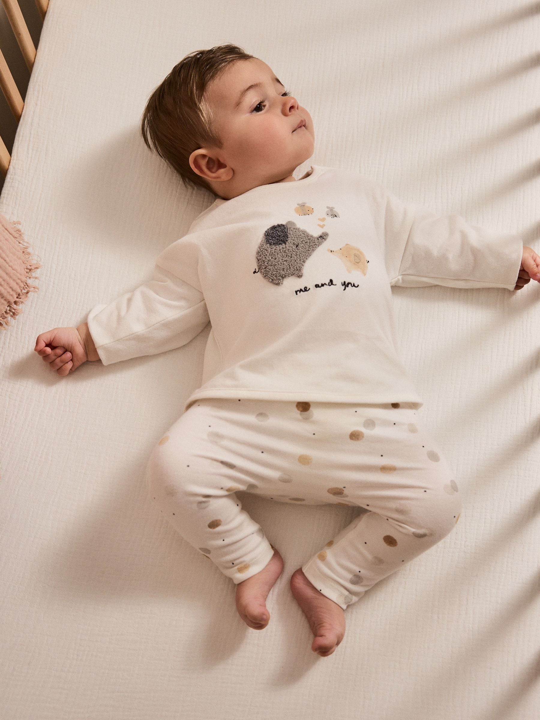White Delicate Safari Top and Leggings Baby Set (0mths-2yrs) image 1