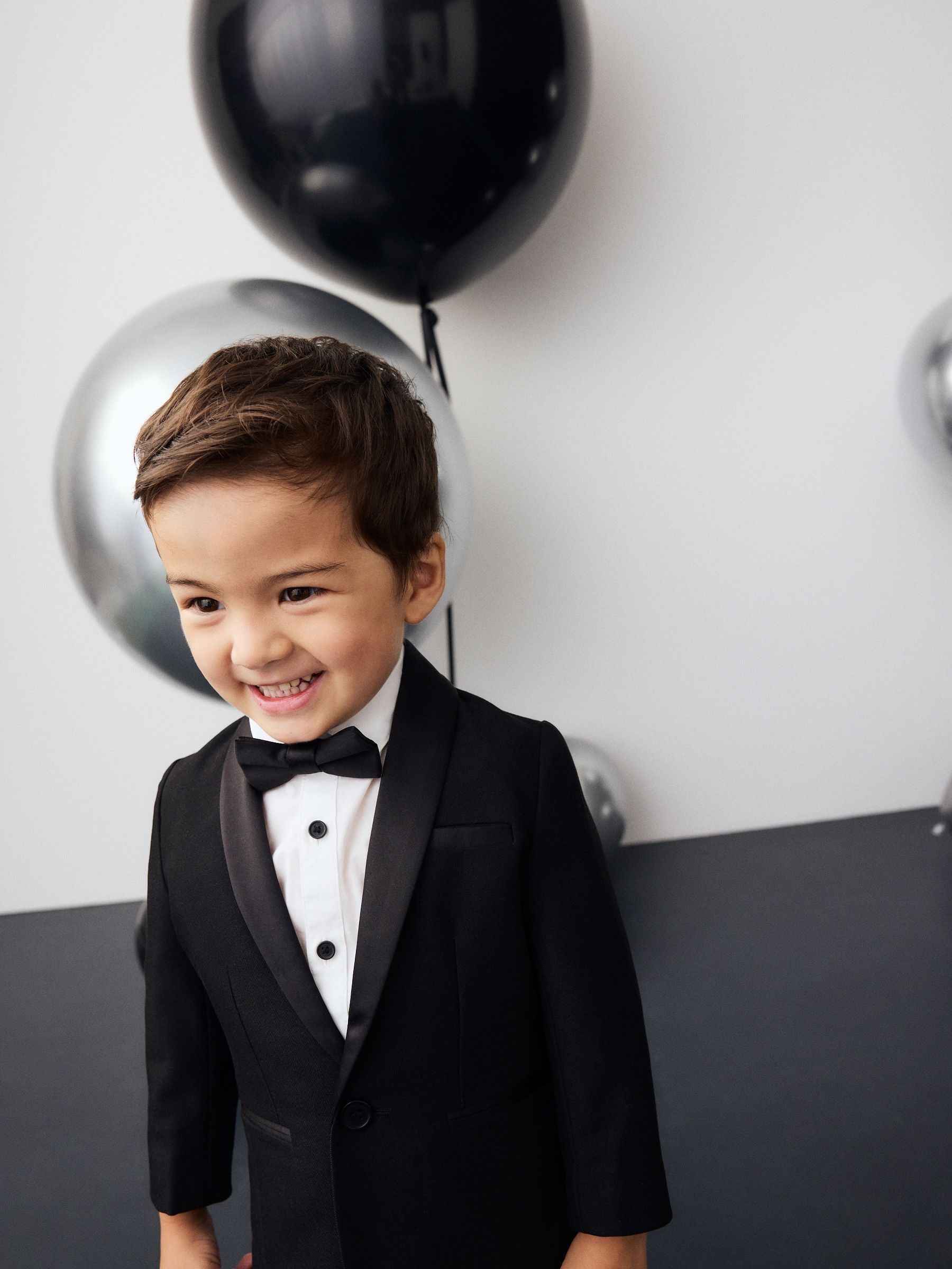 Dsiney Kidz - Black Blazer, Shirt & Trouser Set Blazer Shirt Trousers and Bow Tie Set (3mths-12yrs) image 3