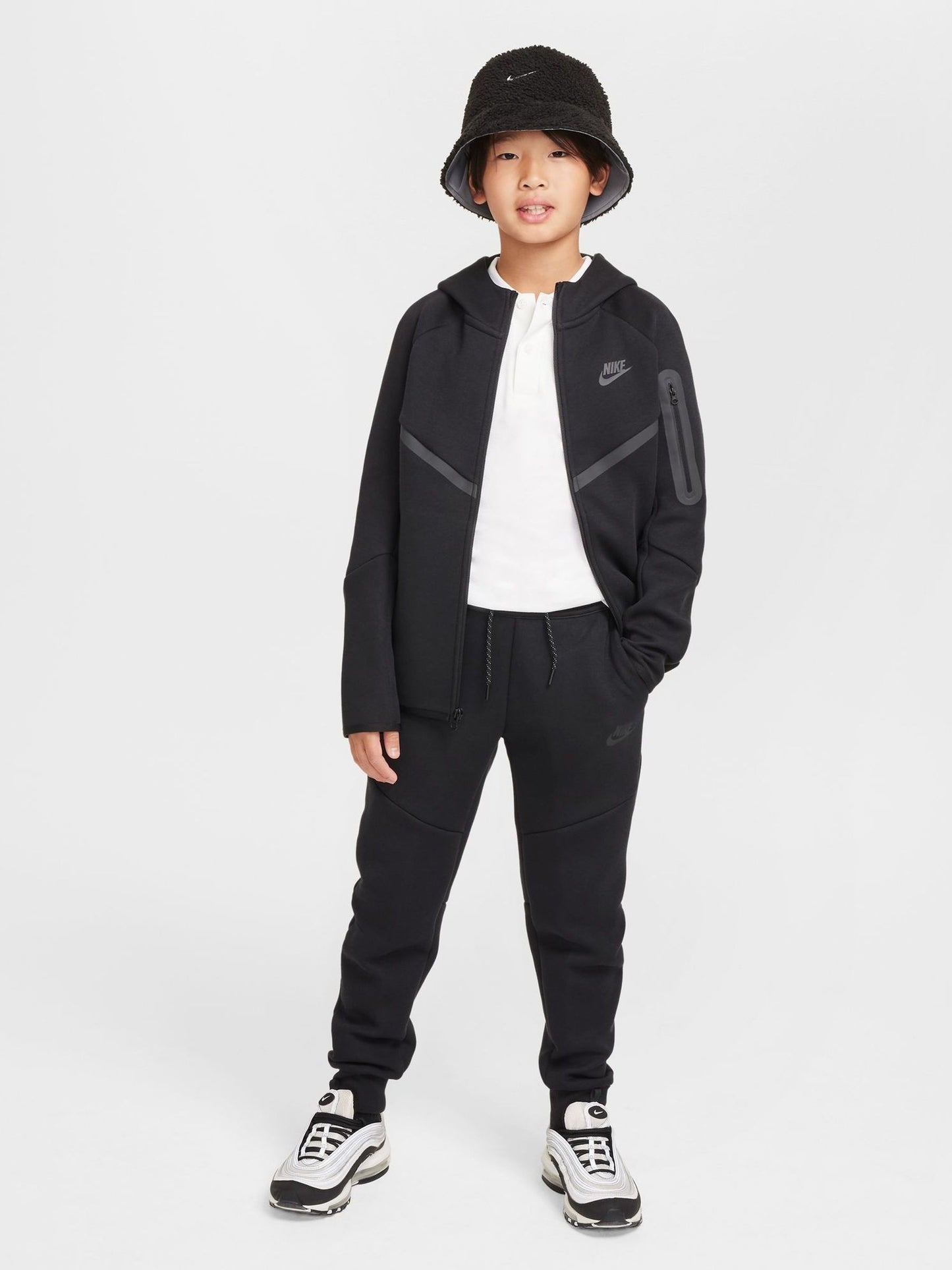 Dsiney Kidz - Nike Black Tech Fleece Zip Through Hoodie image 3