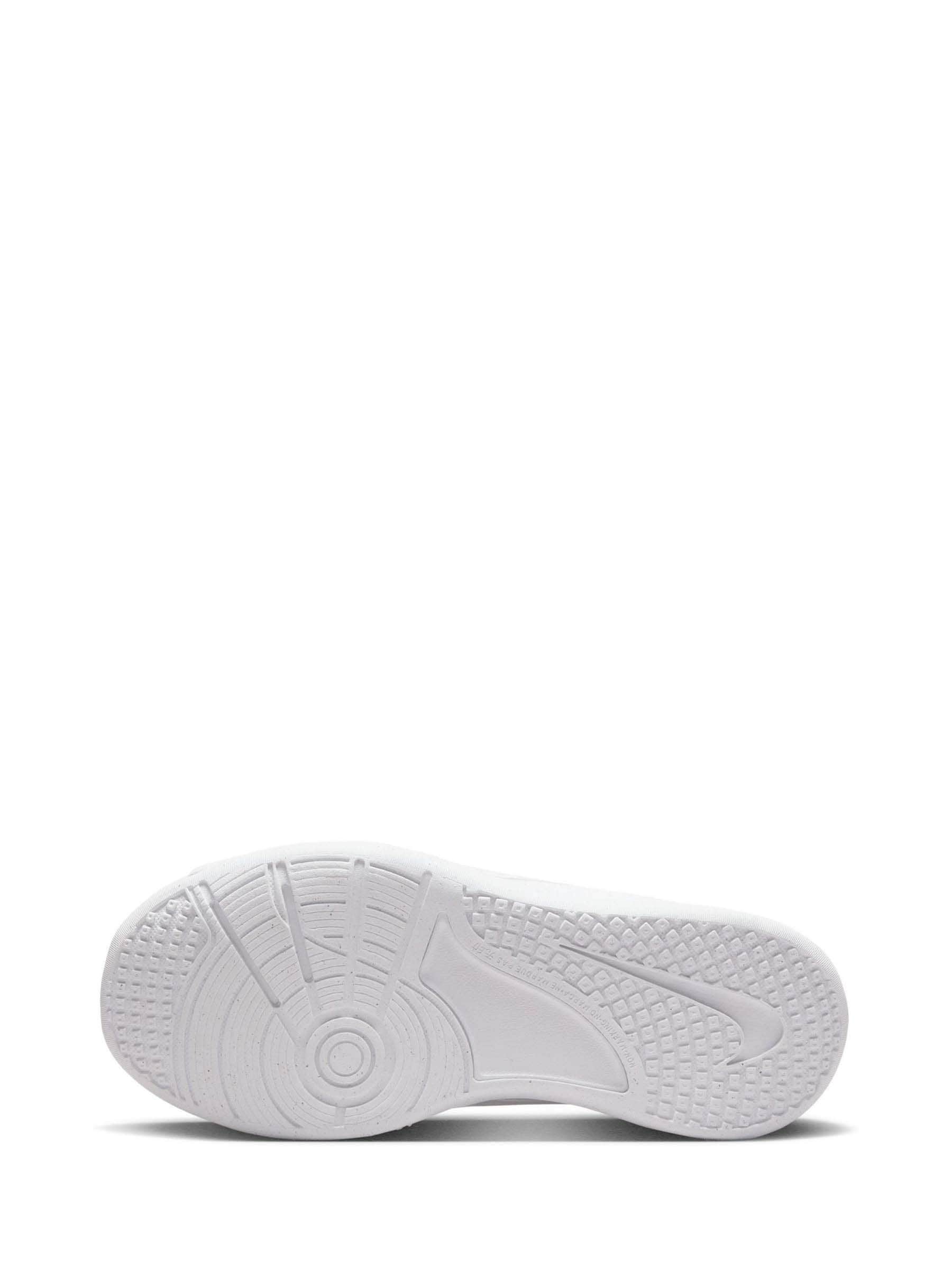 Nike White Youth Omni Court Trainers image 7