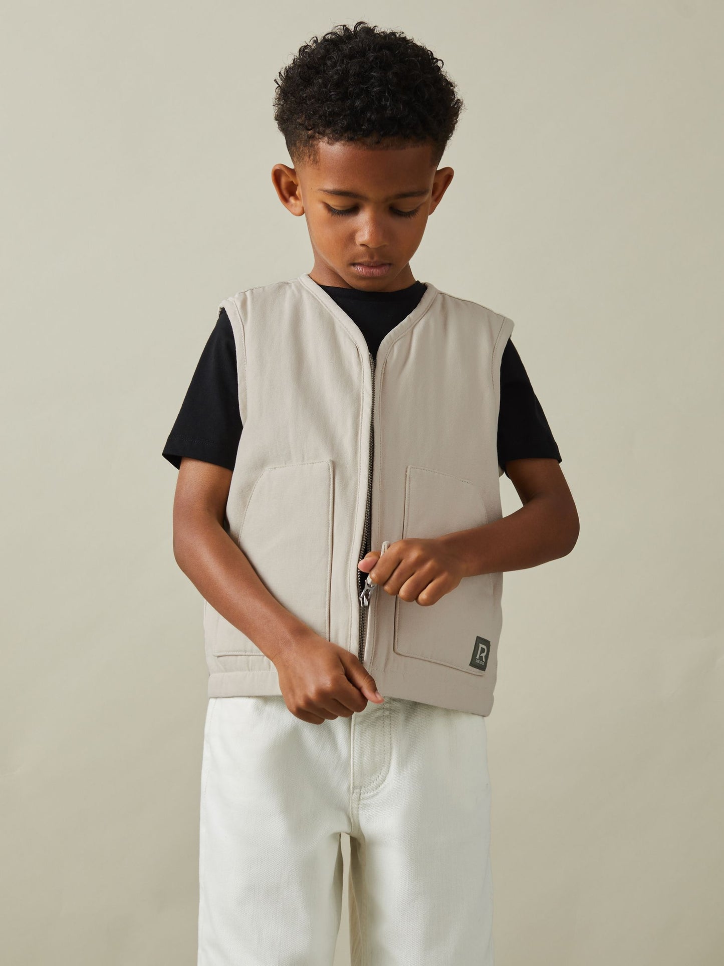 Dsiney Kidz - Reiss Off White Hayes 3-9 yrs Cotton Quilted Gilet image 3