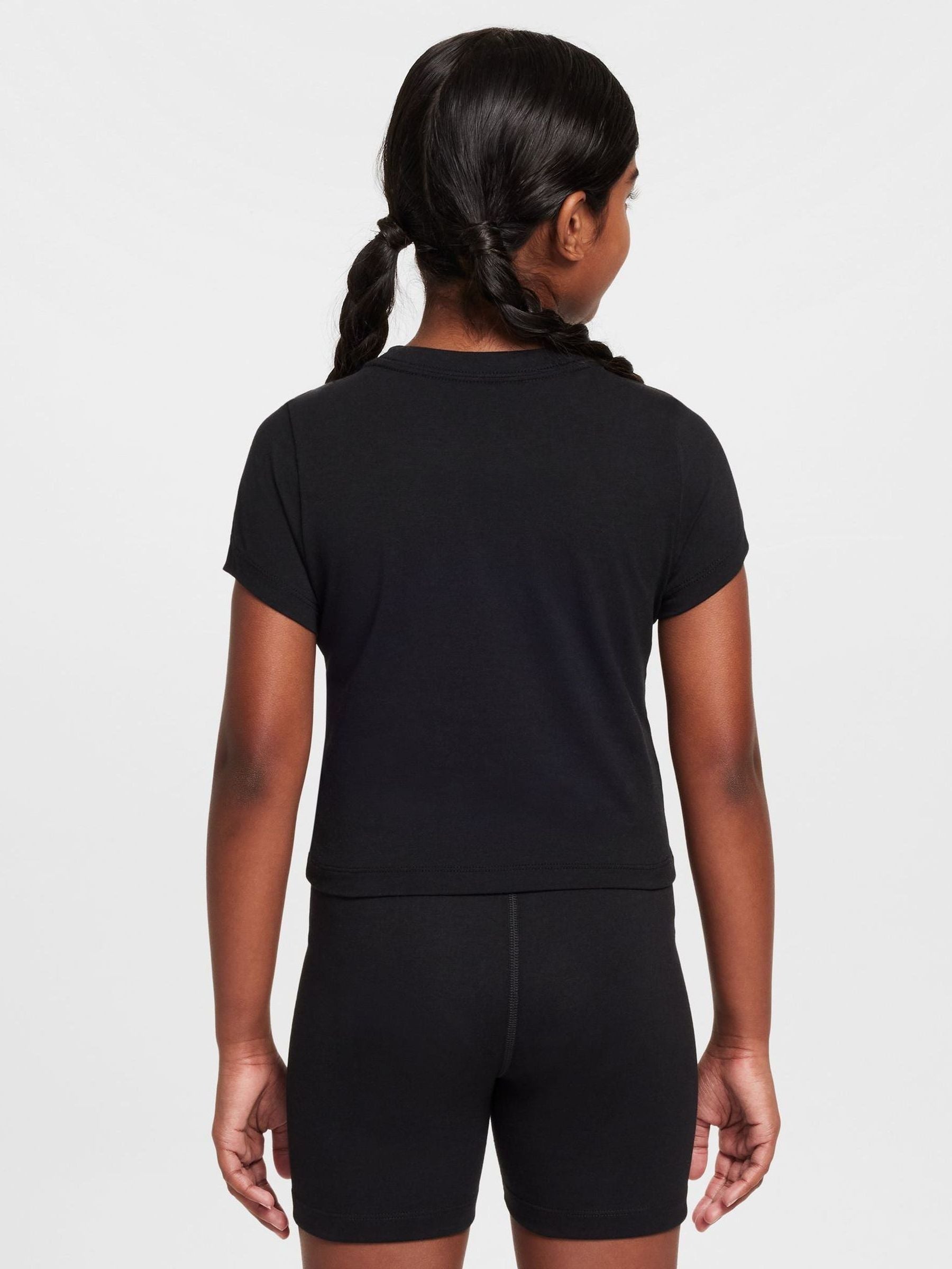 Dsiney Kidz - Nike Black Cropped T-Shirt image 4