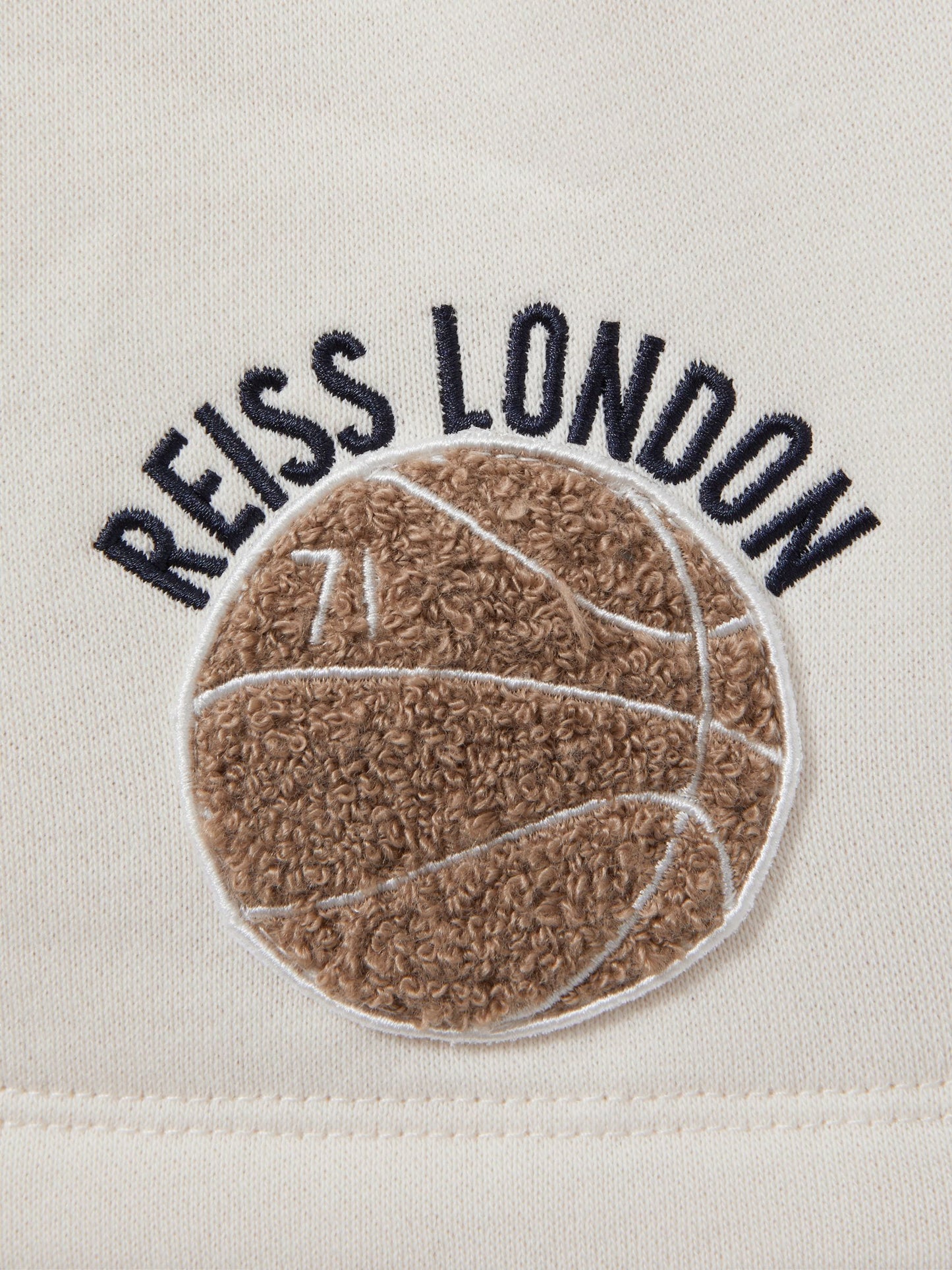 Dsiney Kidz - Reiss Off White Arto 3-9 yrs Relaxed Embroidered Basketball Shorts image 4
