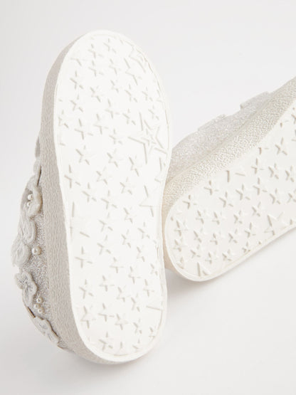 White Glitter Wide Fit (G) Butterfly Touch Fasten Strap Trainers image 4