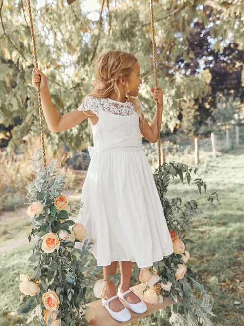 Dsiney Kidz - White Lace Bodice Flower Girl Bow Dress (3-16yrs) image 1