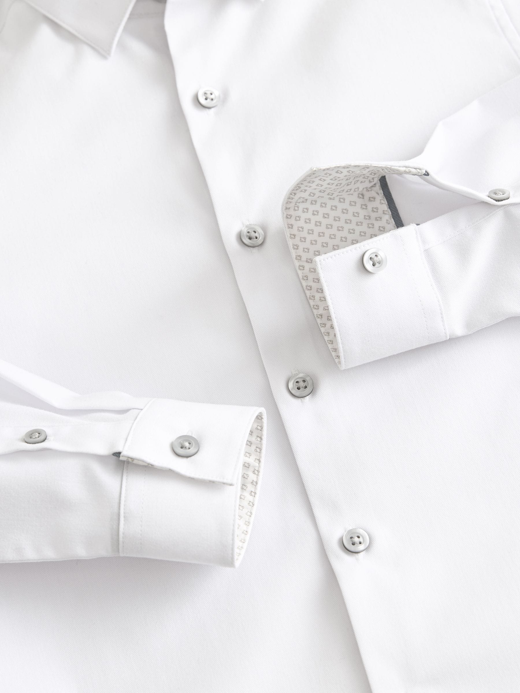 Dsiney Kidz - White Long Sleeves Smart Trimmed Shirt (3-16yrs) image 4