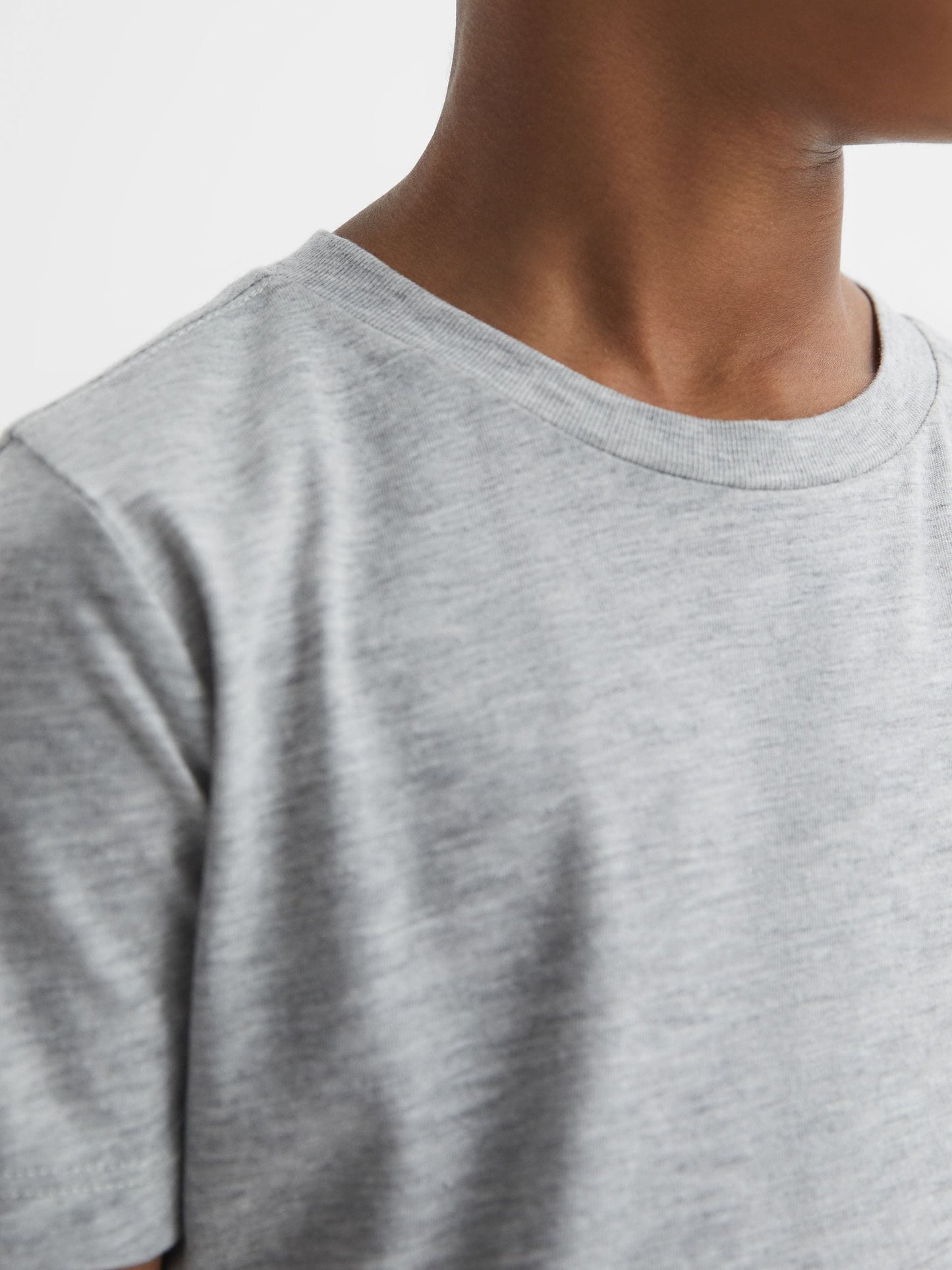 Dsiney Kidz - Reiss Grey Chrome Bless 9-13 yrs Crew Neck T-Shirt image 4