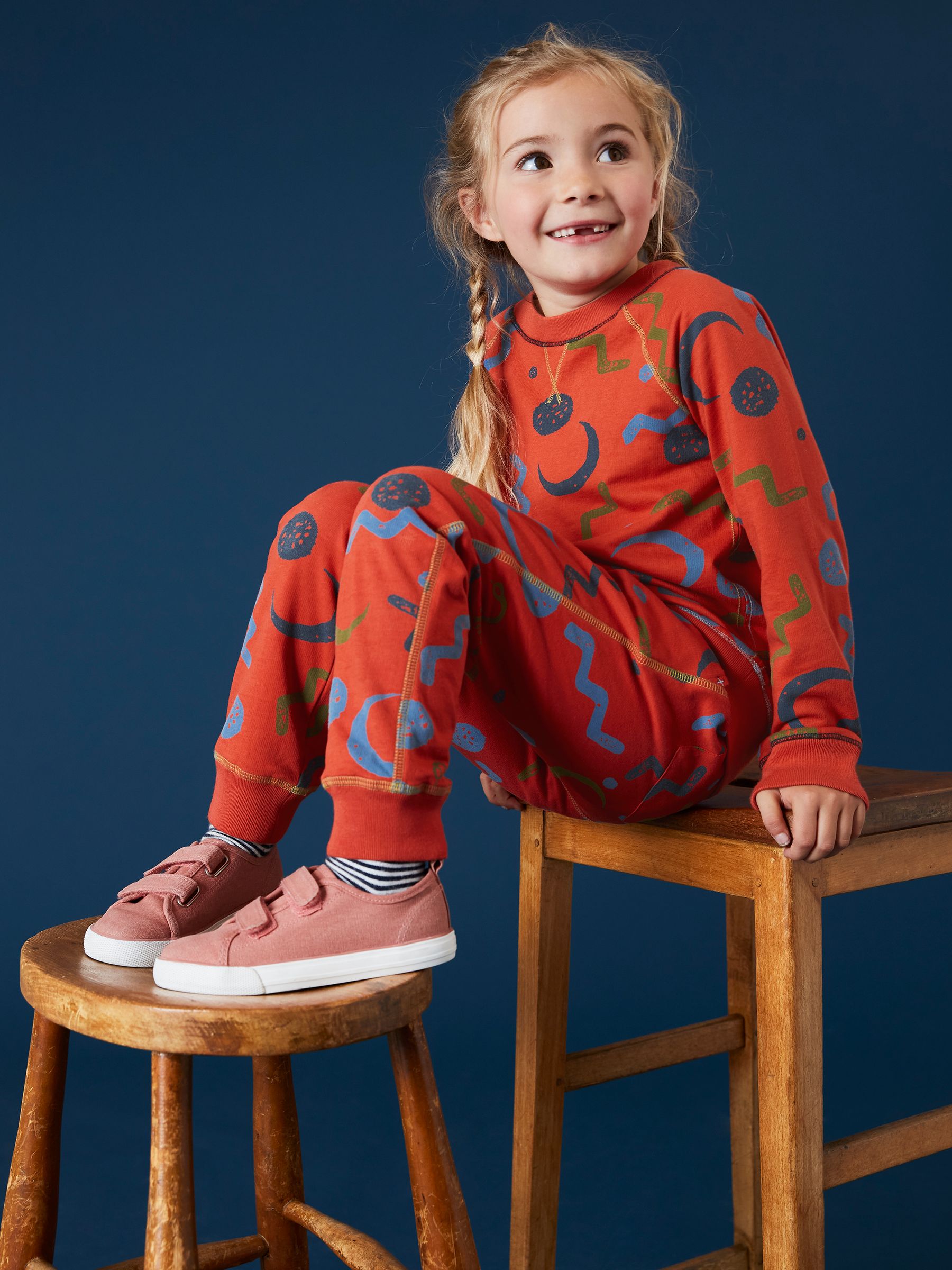Dsiney Kidz - White Stuff Red Charlie Abstract Printed 100% Cotton Sweatshirt image 4