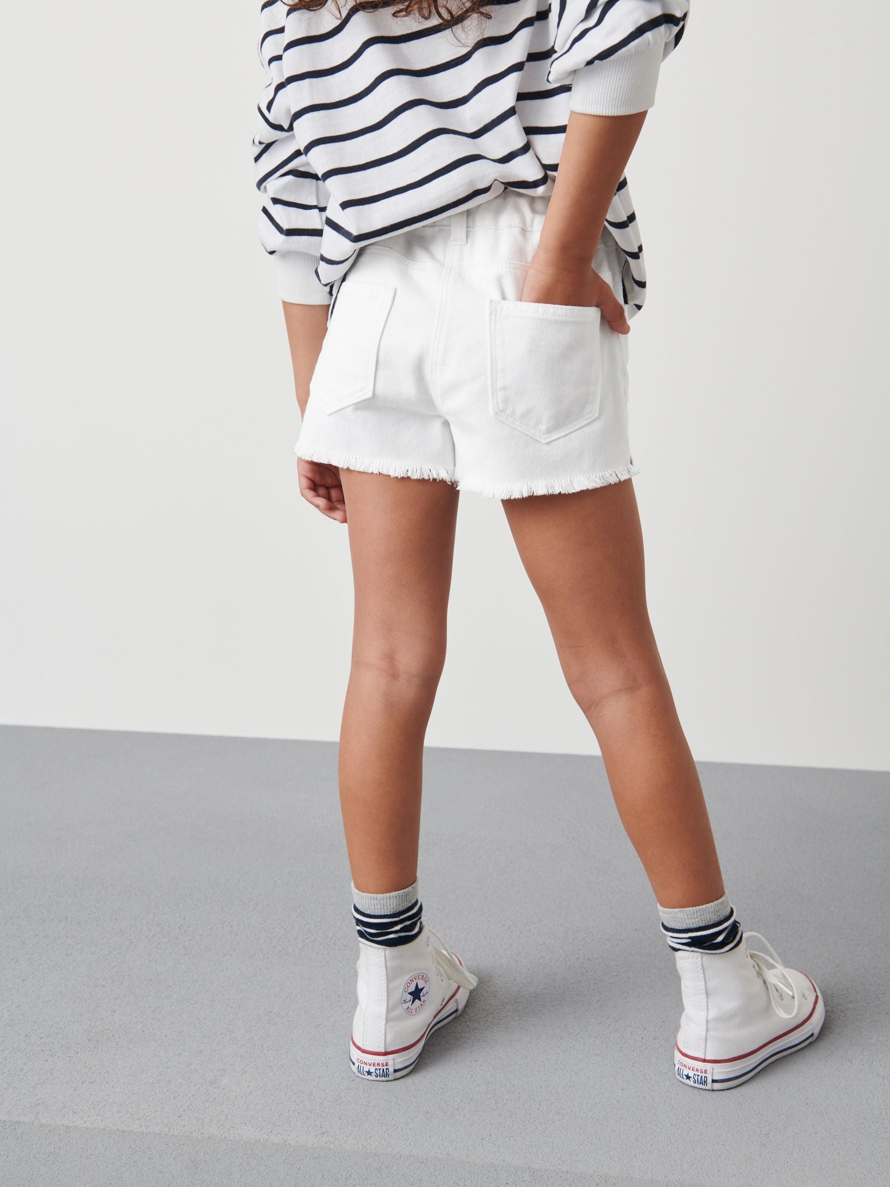 Dsiney Kidz - White Regular Length Frayed Edge Denim Shorts (3-16yrs) image 3
