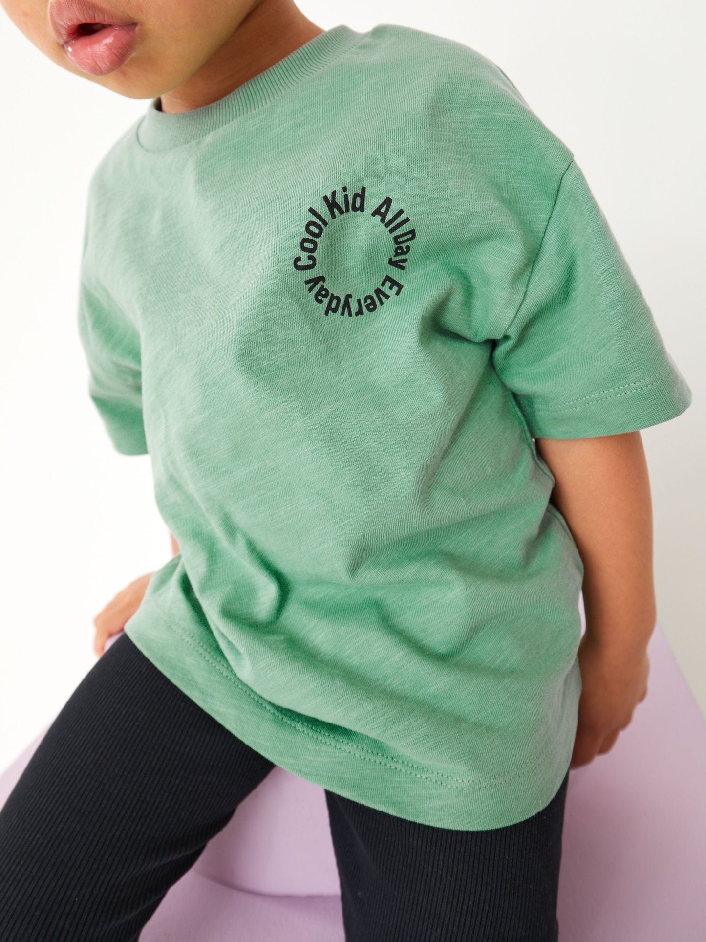 Green/Black Oversized Short Sleeves 100% Cotton T-Shirt and Leggings Set (3mths-7yrs) image 3