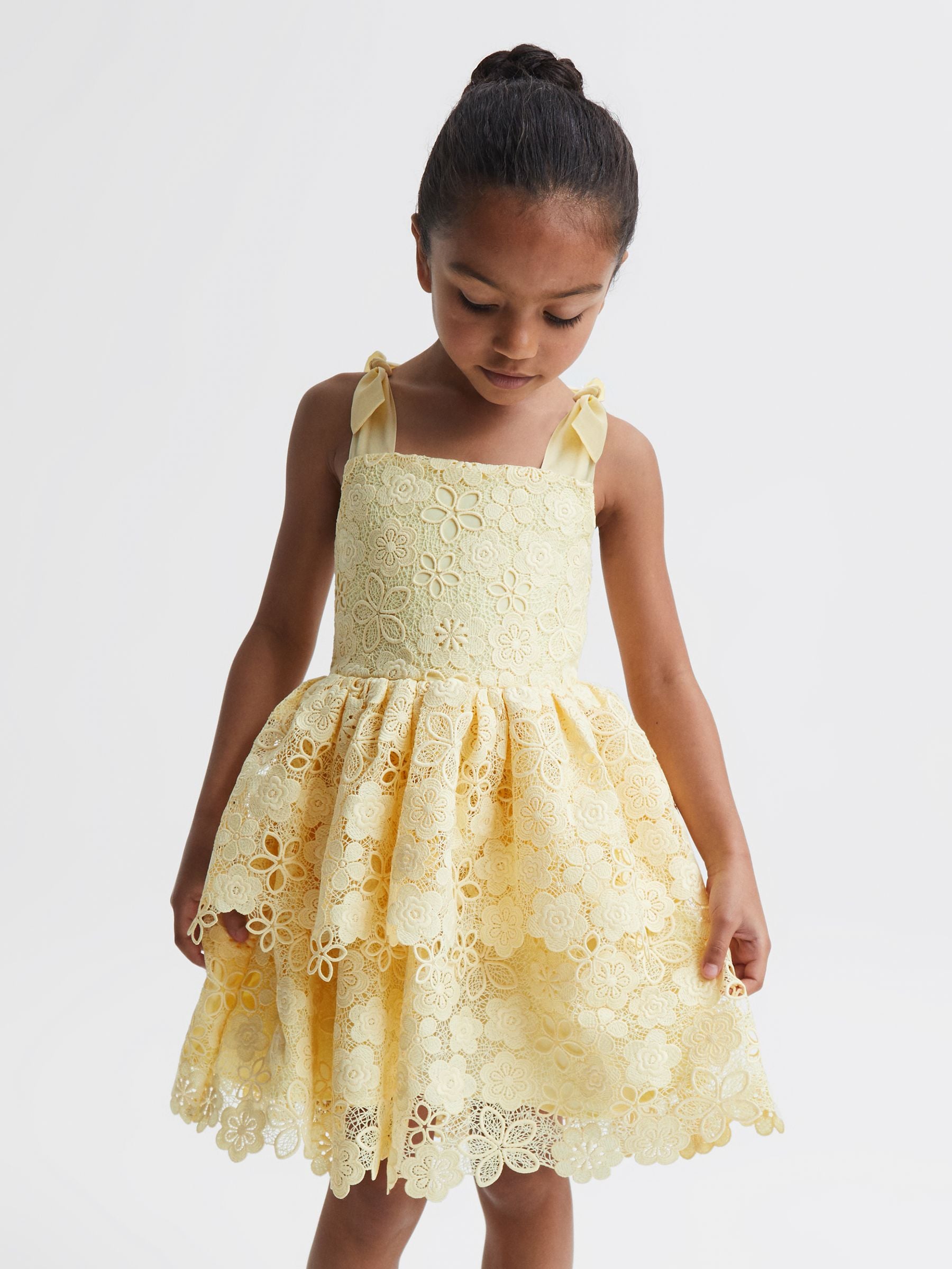 Dsiney Kidz - Reiss Lemon Bethany 4-9 yrs Bow Strap Lace Dress image 1