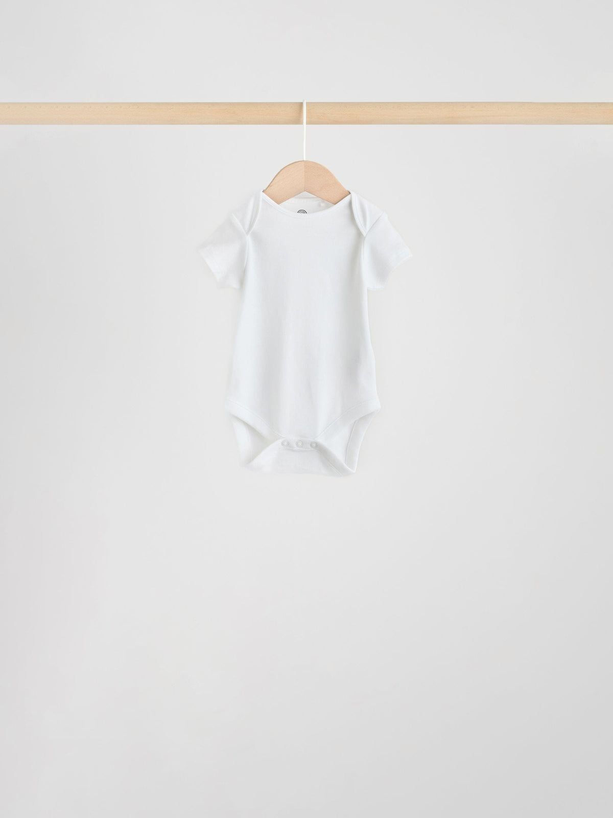 Dsiney Kidz - Neutral Baby Essential Short Sleeve Bodysuits 5 Pack image 6