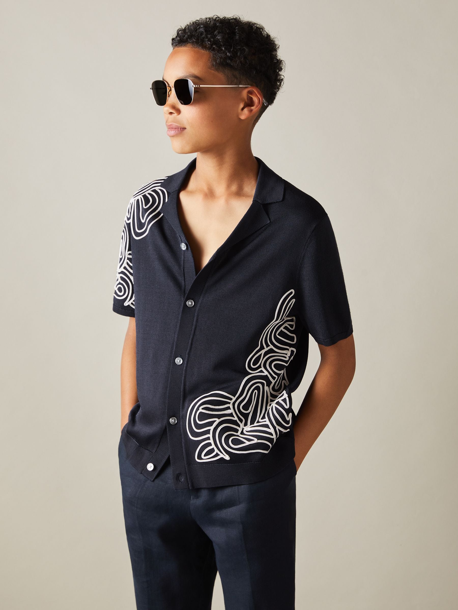 Dsiney Kidz - Reiss Navy/Off White Romance 9-13 yrs Jersey Embroidered Cuban Collar Shirt image 1