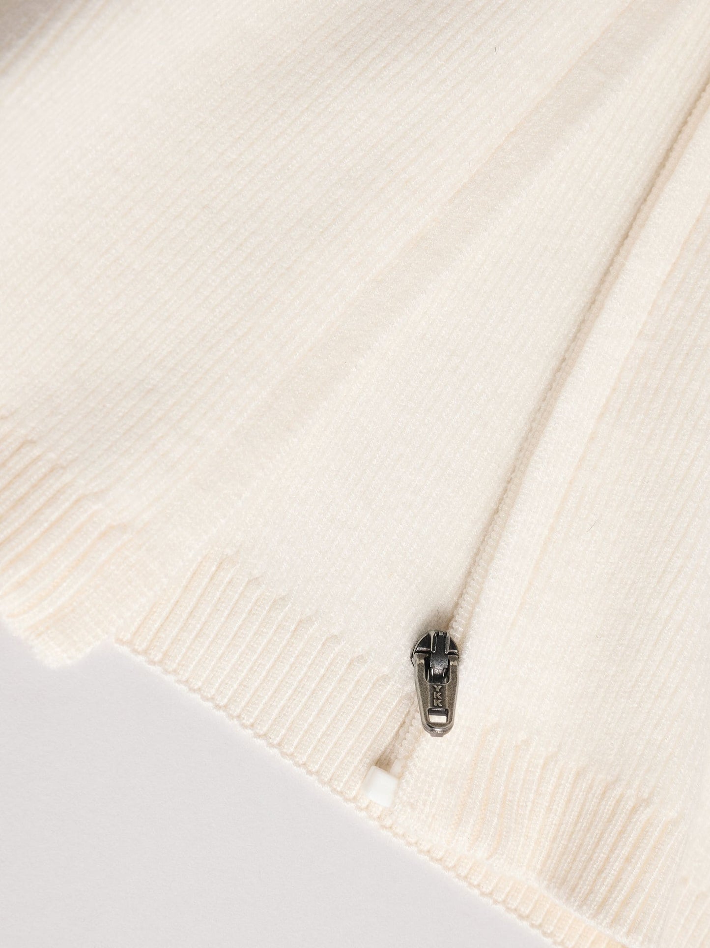 Dsiney Kidz - White Knitted Baby Cardigan image 6