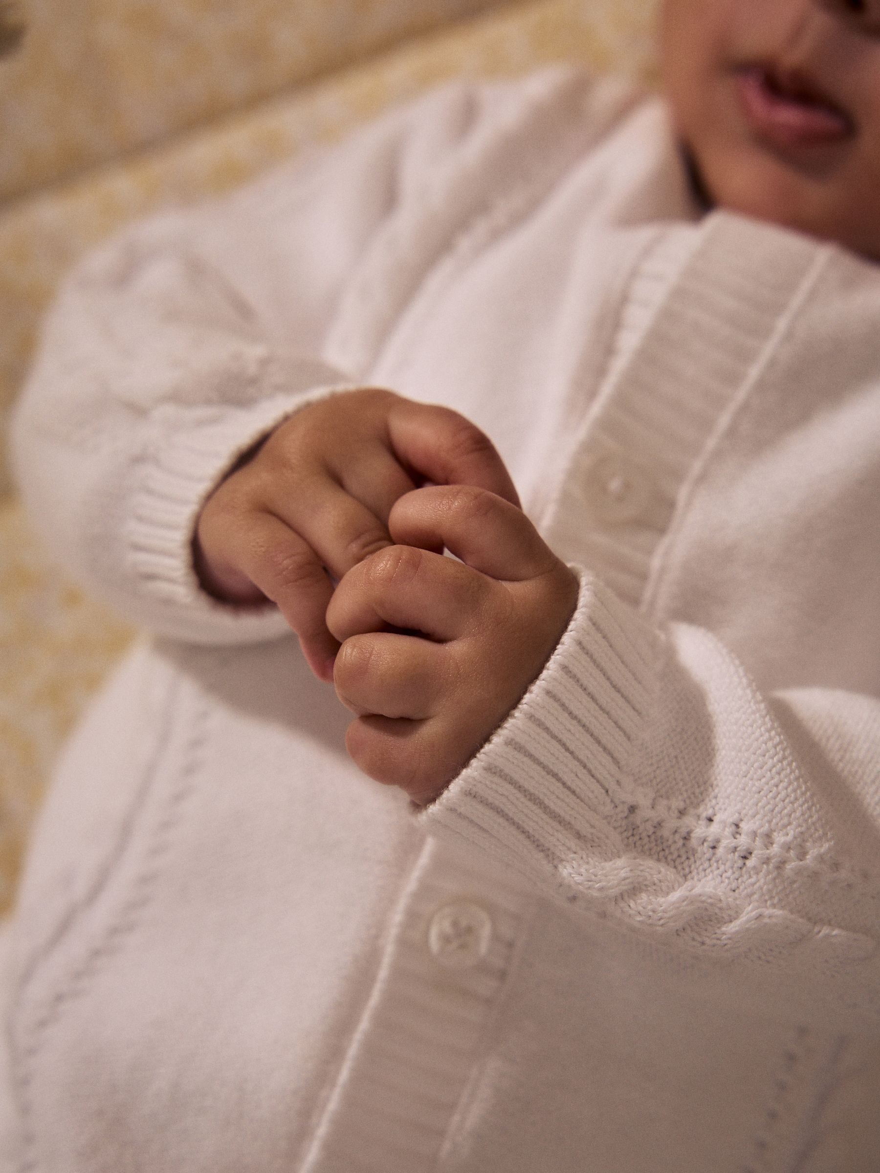 Dsiney Kidz - White Cable Knitted Baby Cardigan image 5