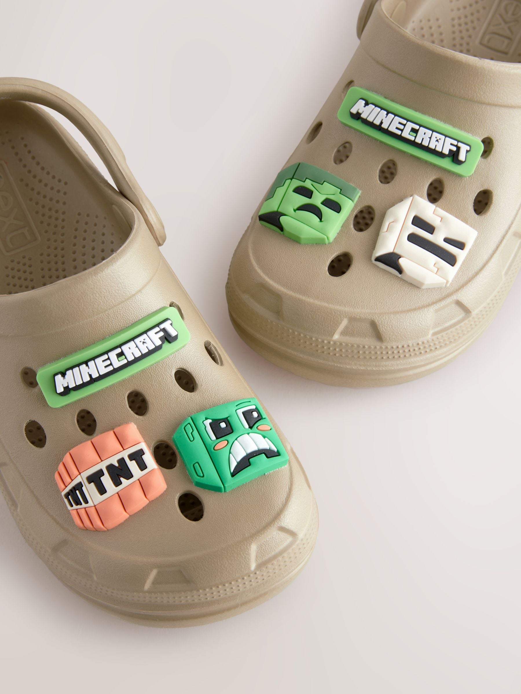 Neutral Minecraft Clogs image 3