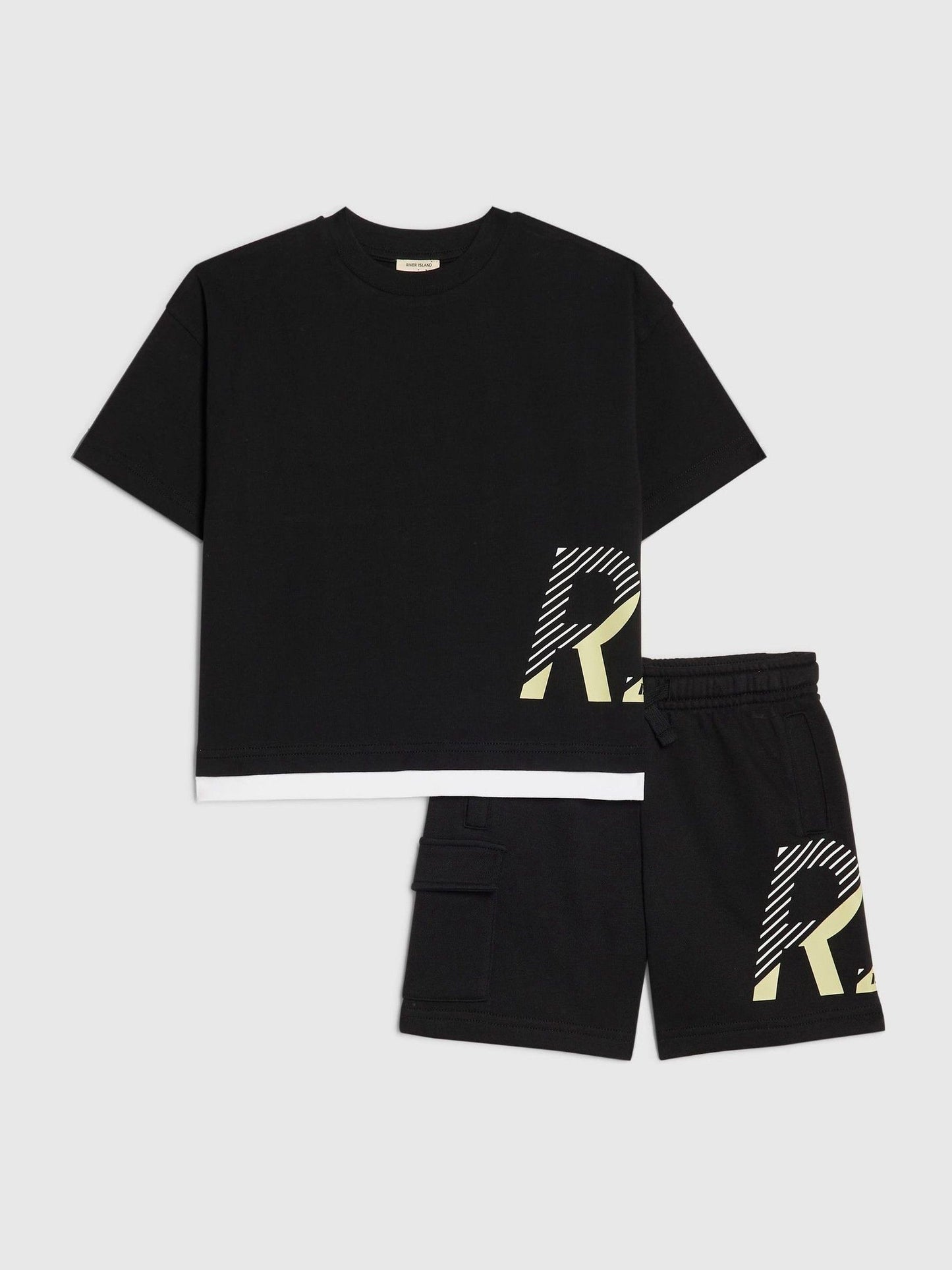 Dsiney Kidz - River Island Black River Athelesuire T-Shirt & Short Set image 1