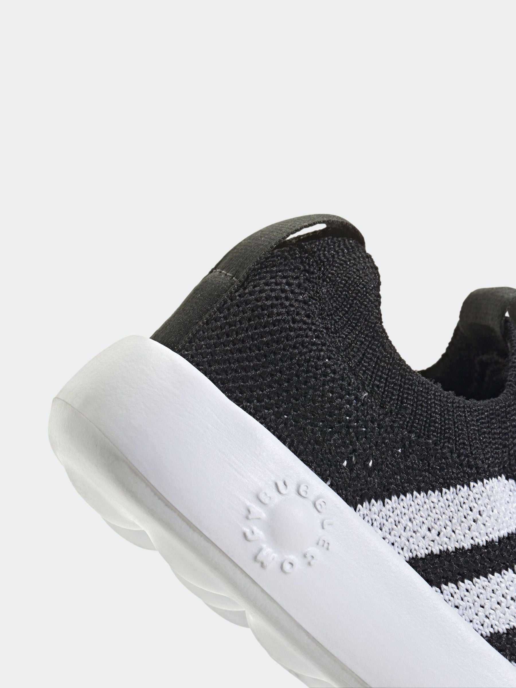 adidas Black Bubblecomfy Slip On Infant Trainers image 9