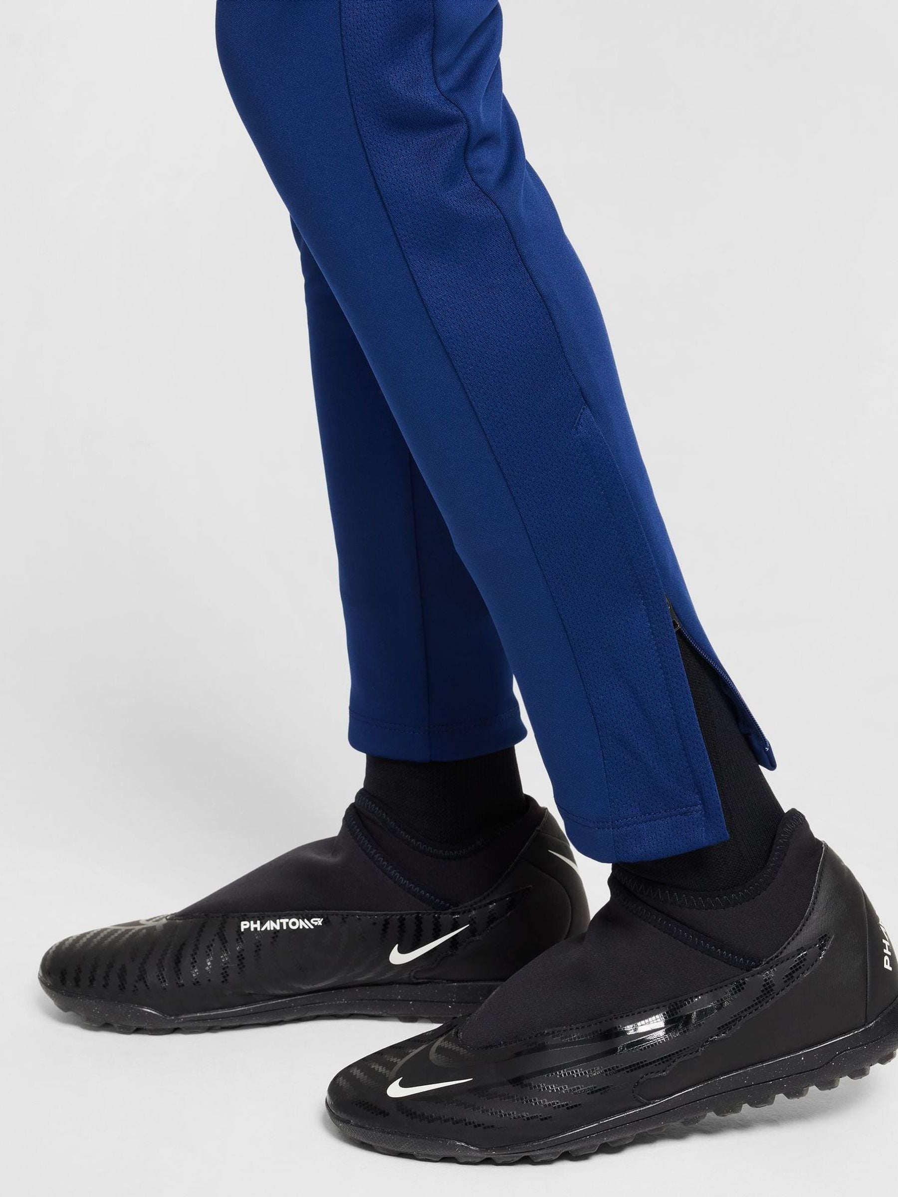 Dsiney Kidz - Nike Void Blue Academy Dri-FIT Joggers image 4