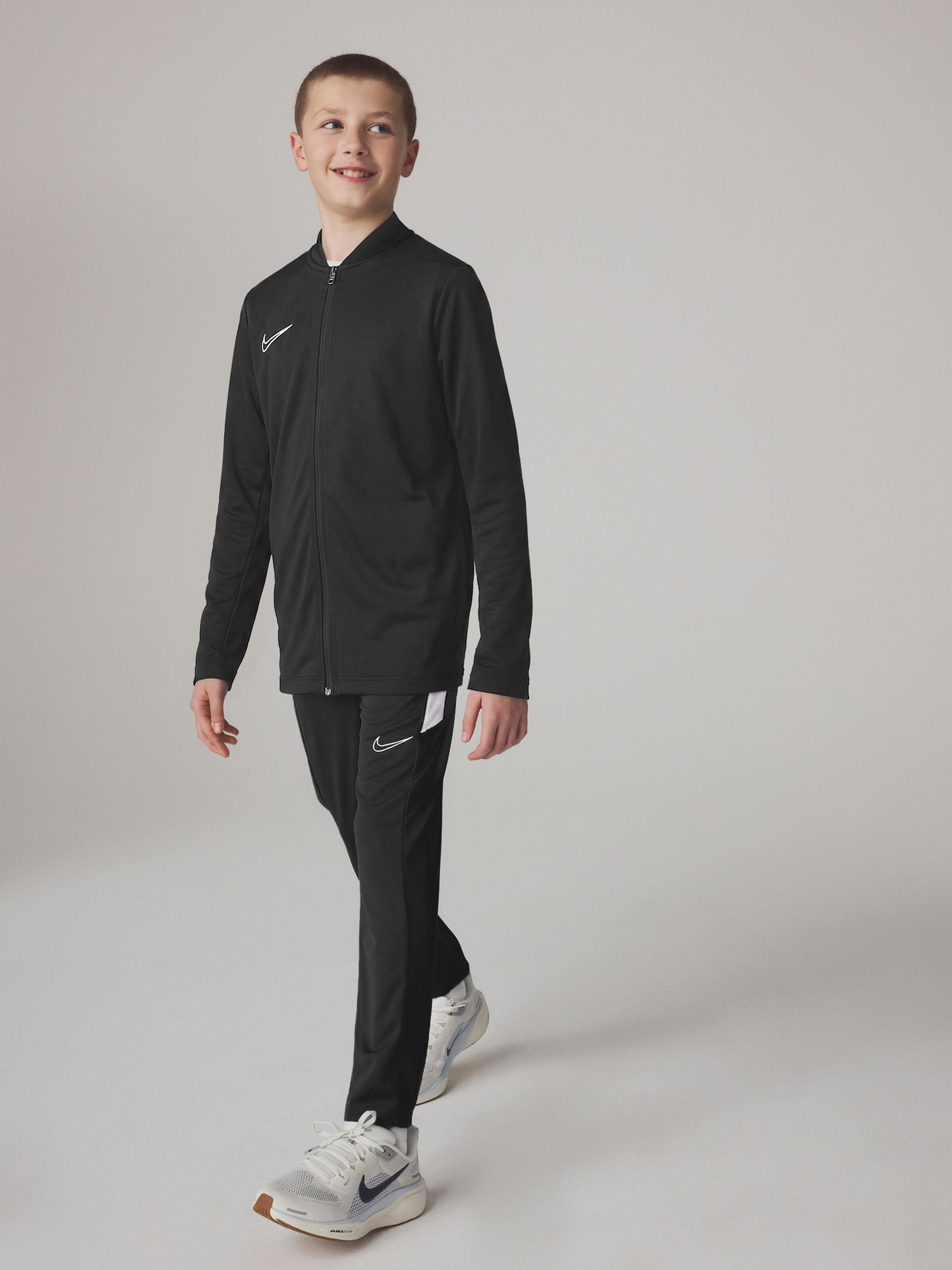 Dsiney Kidz - Nike Black Academy 25 Dri-FIT Tracksuit image 1