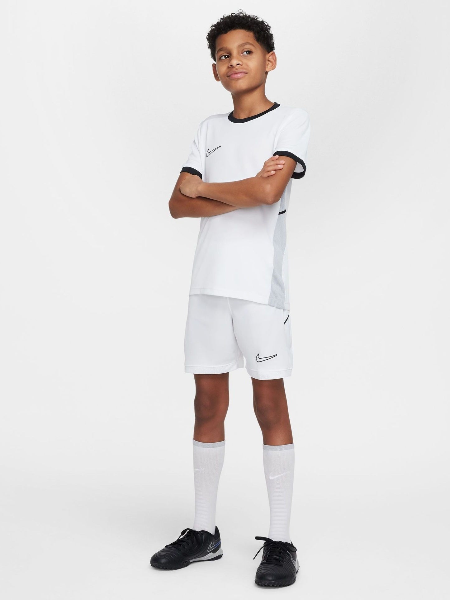 Dsiney Kidz - Nike White Dri-FIT Academy 25 Shorts image 2