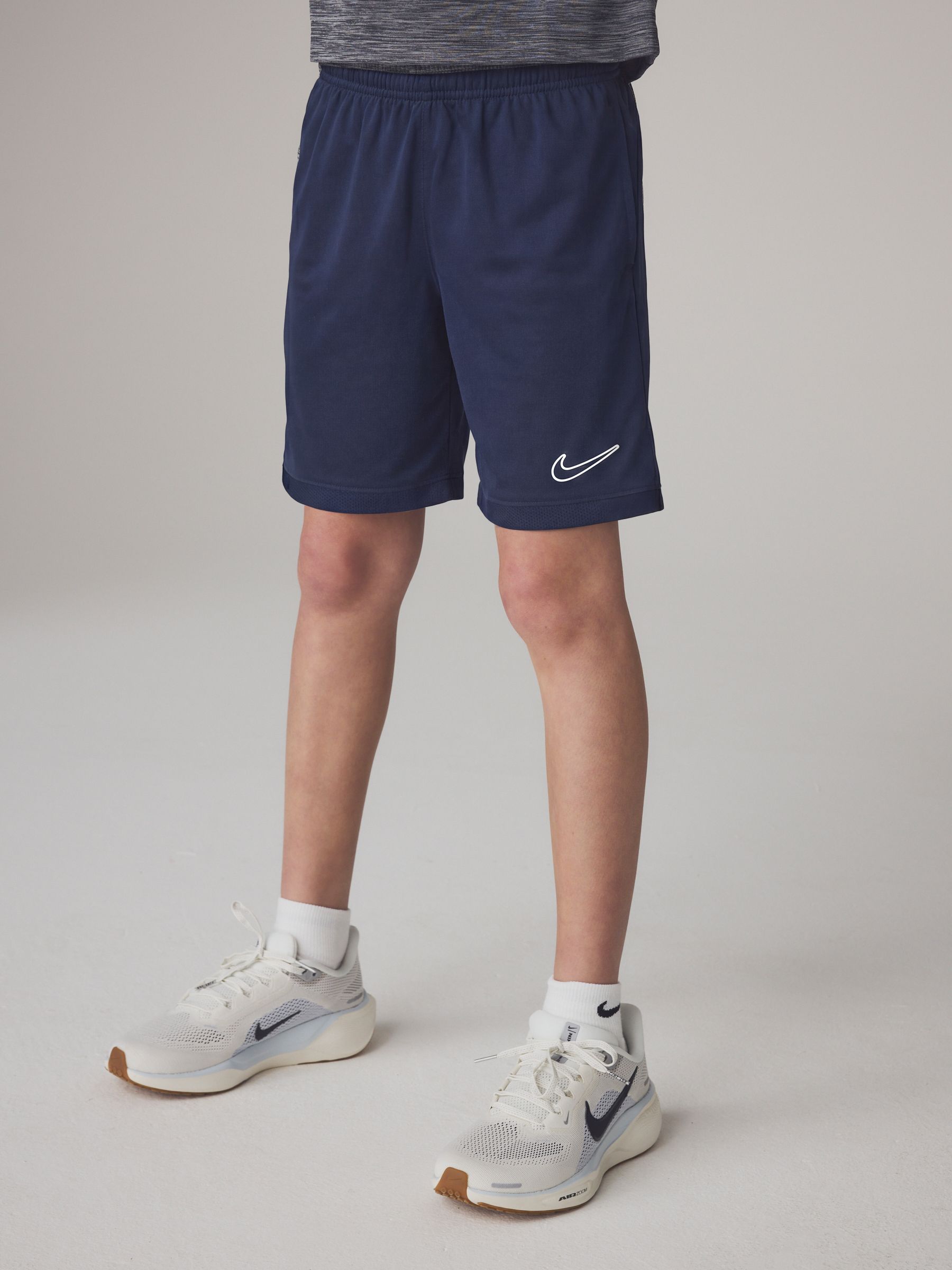 Dsiney Kidz - Nike Midnight Navy Dri-FIT Academy 25 Shorts image 1