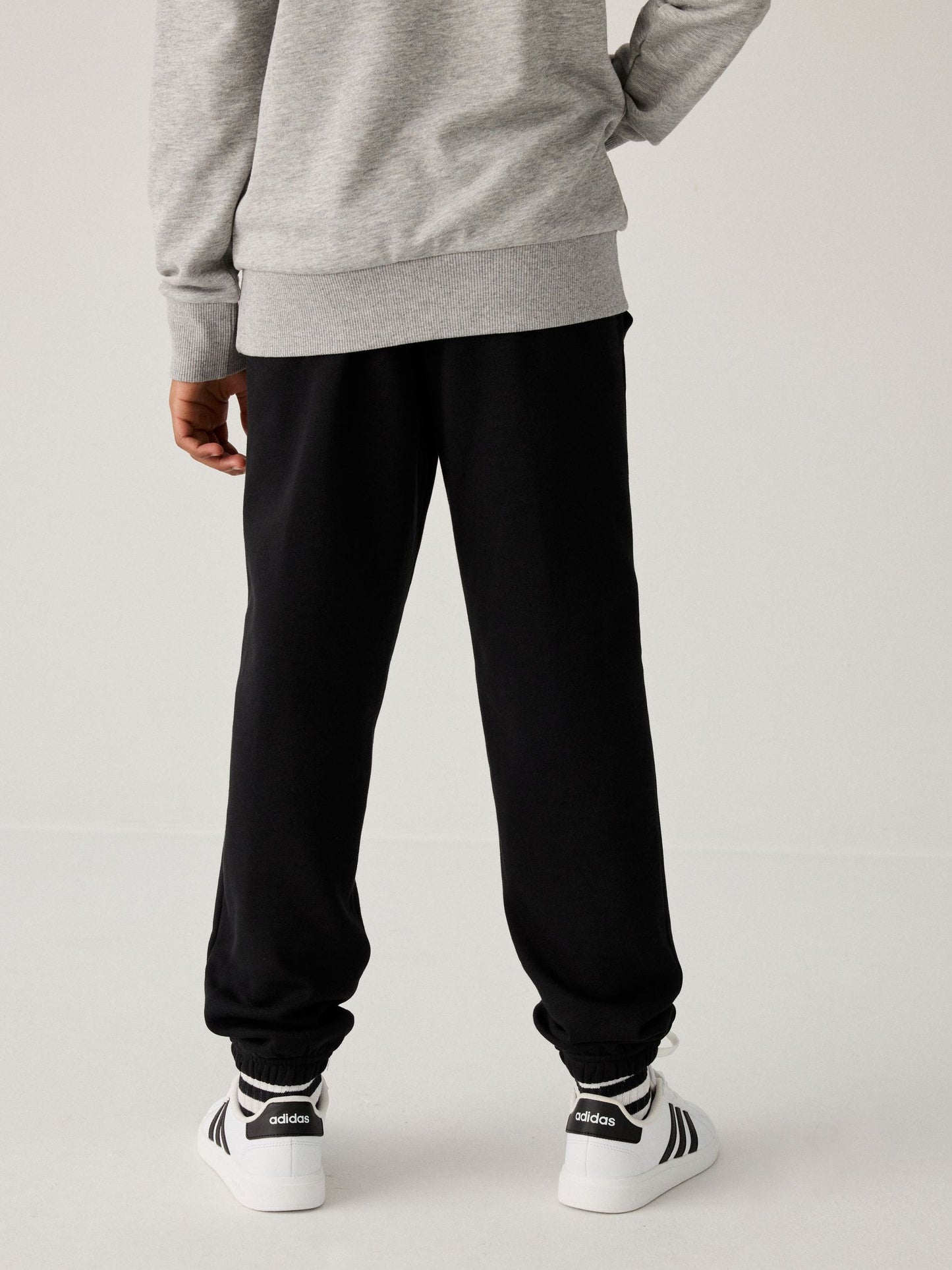 Dsiney Kidz - adidas Black Essentials Kids Joggers image 4