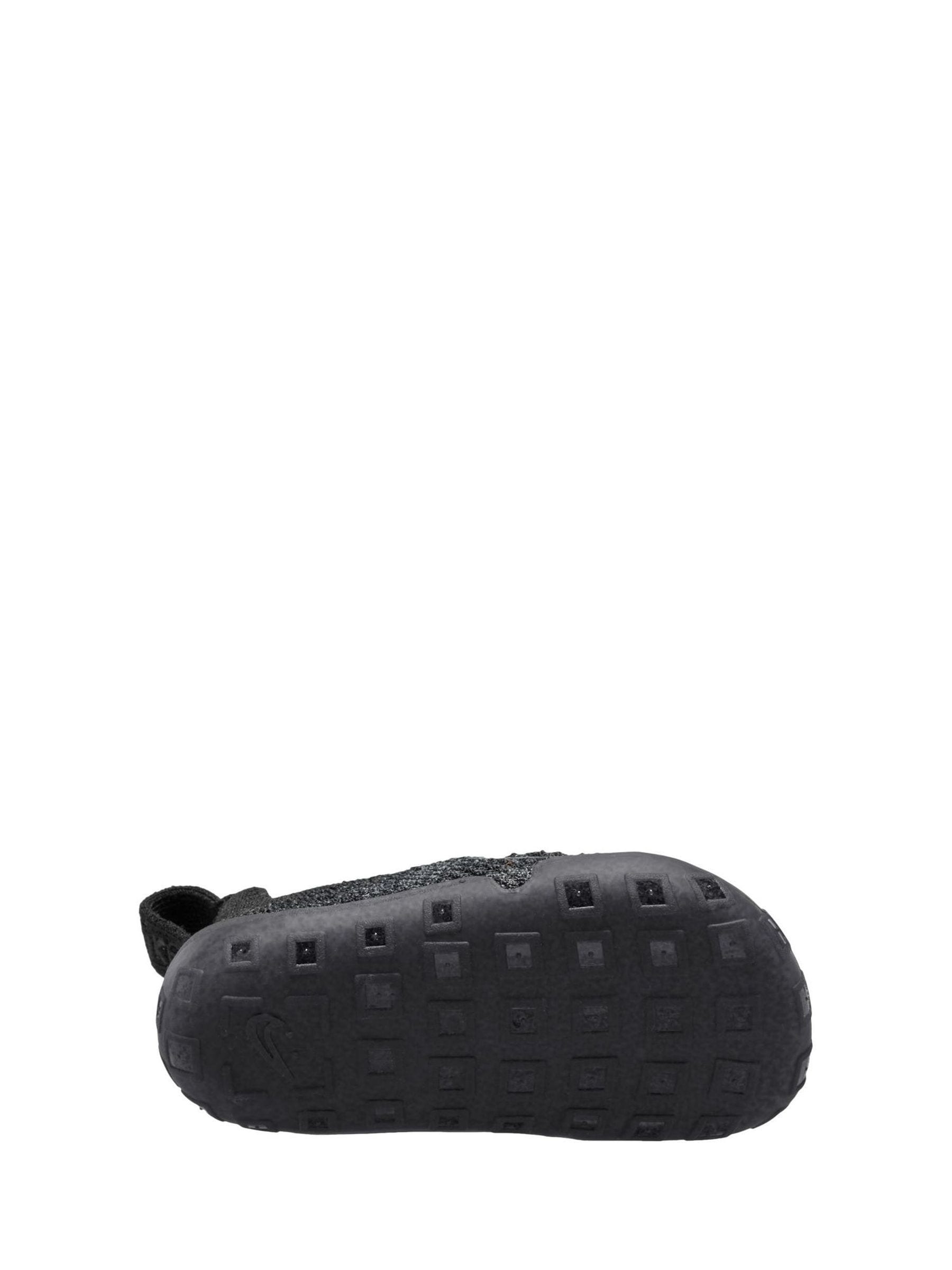 Nike Black Infant Swoosh 1 Trainers image 4