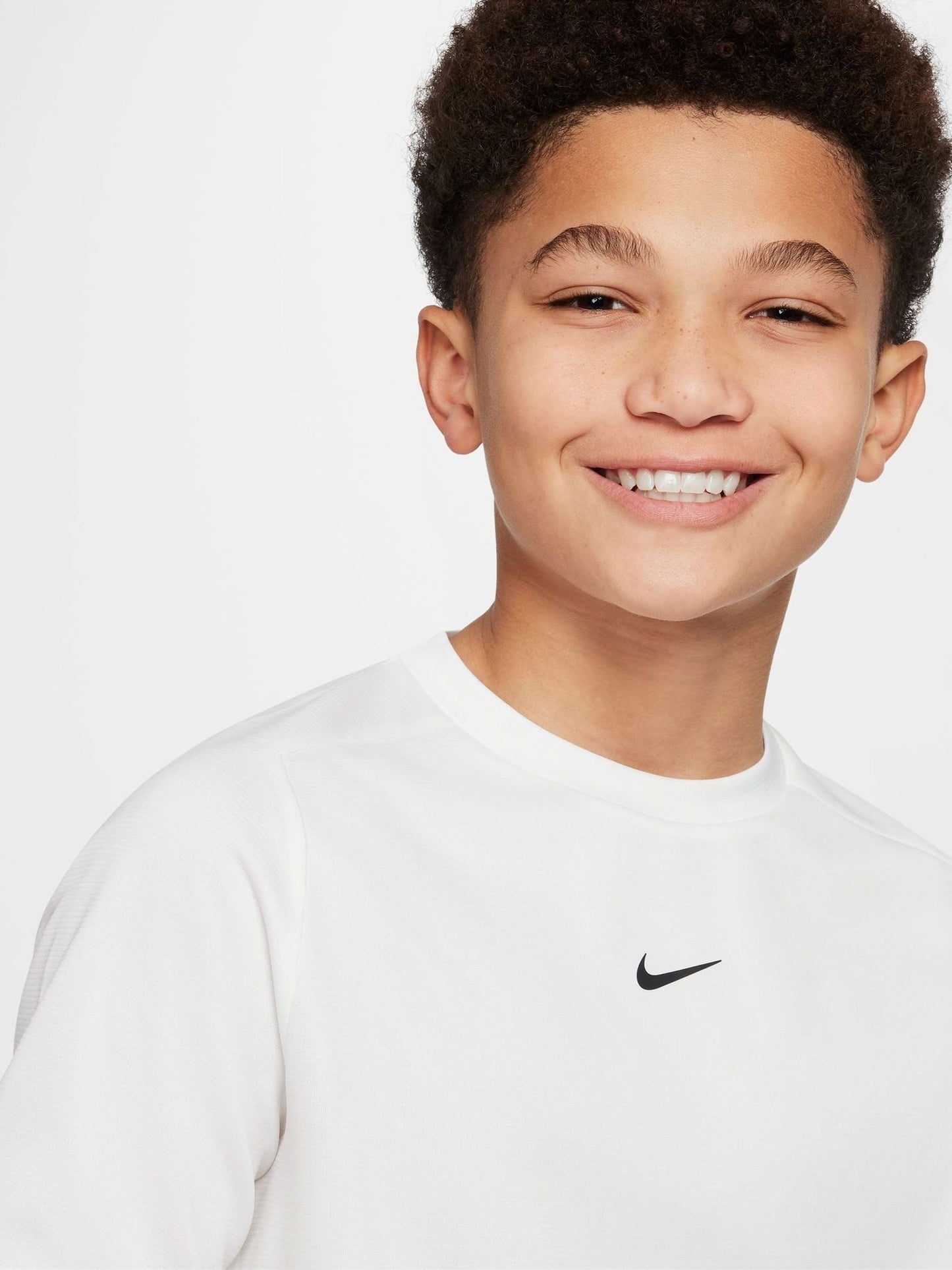 Dsiney Kidz - Nike White Multi Dri-FIT Short Sleeve T-Shirt image 3