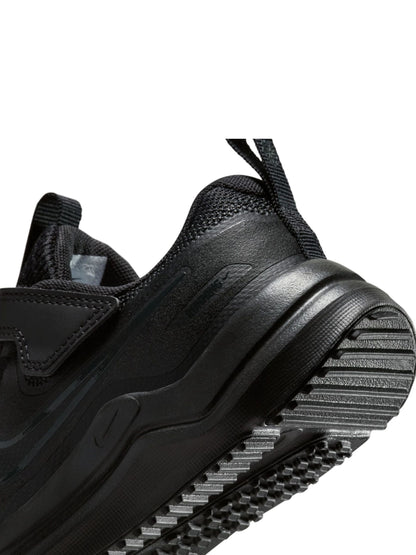 Nike Black Junior Cosmic Running Trainers image 9