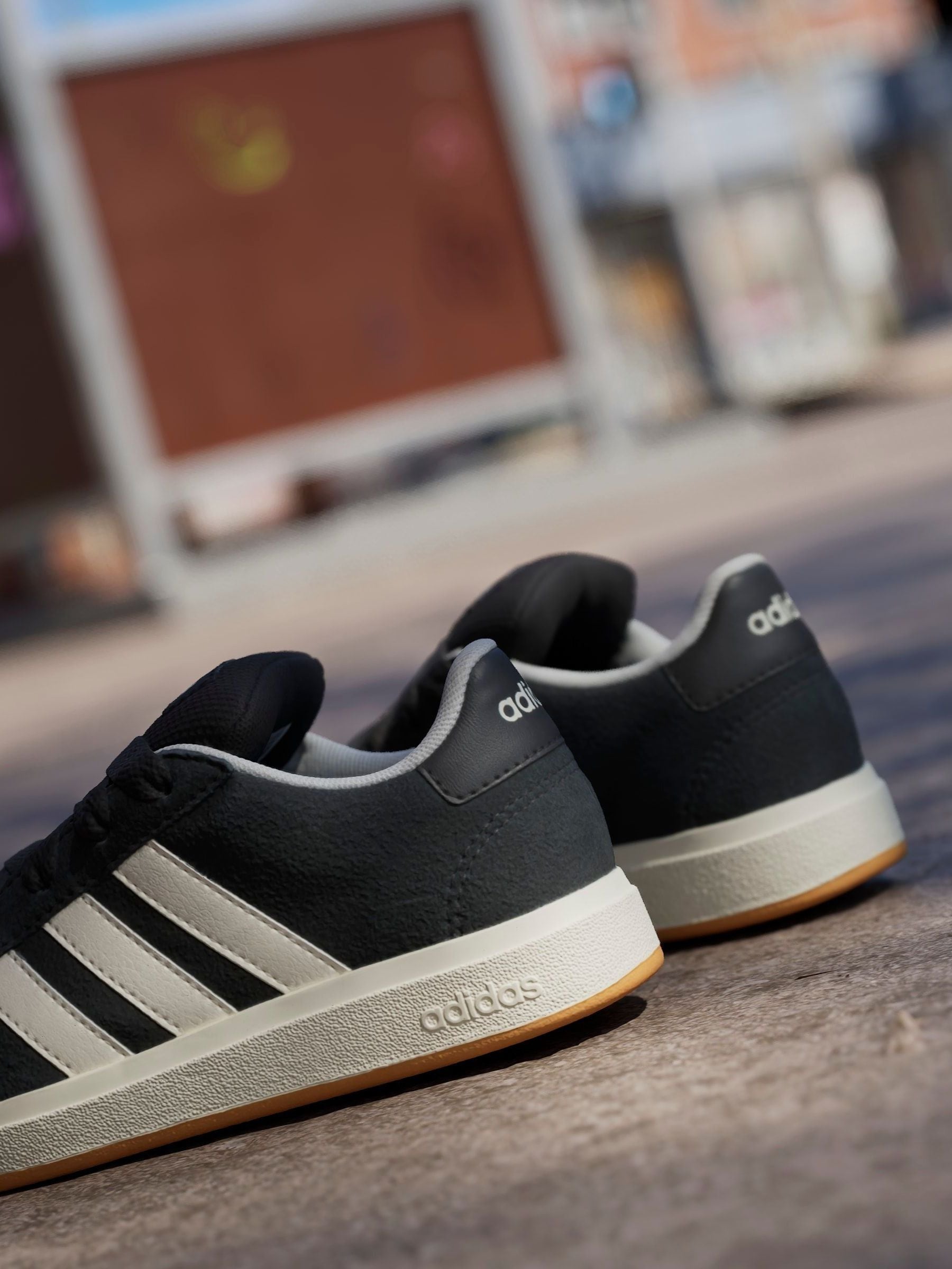 adidas Black Grand Court 00s Suede Lace Kids Trainers image 9