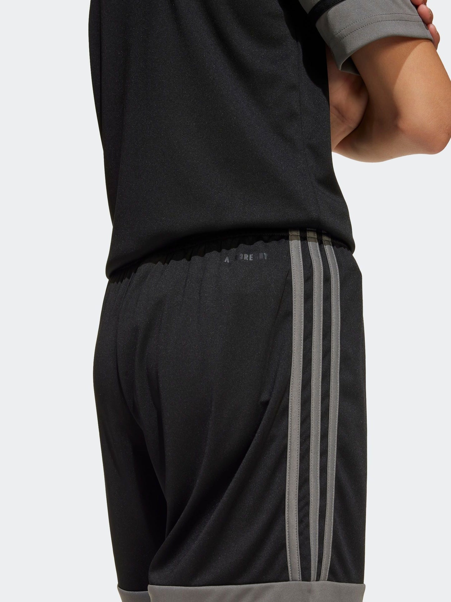 Dsiney Kidz - adidas Black/Chrome Squadra 25 Kids Shorts image 4
