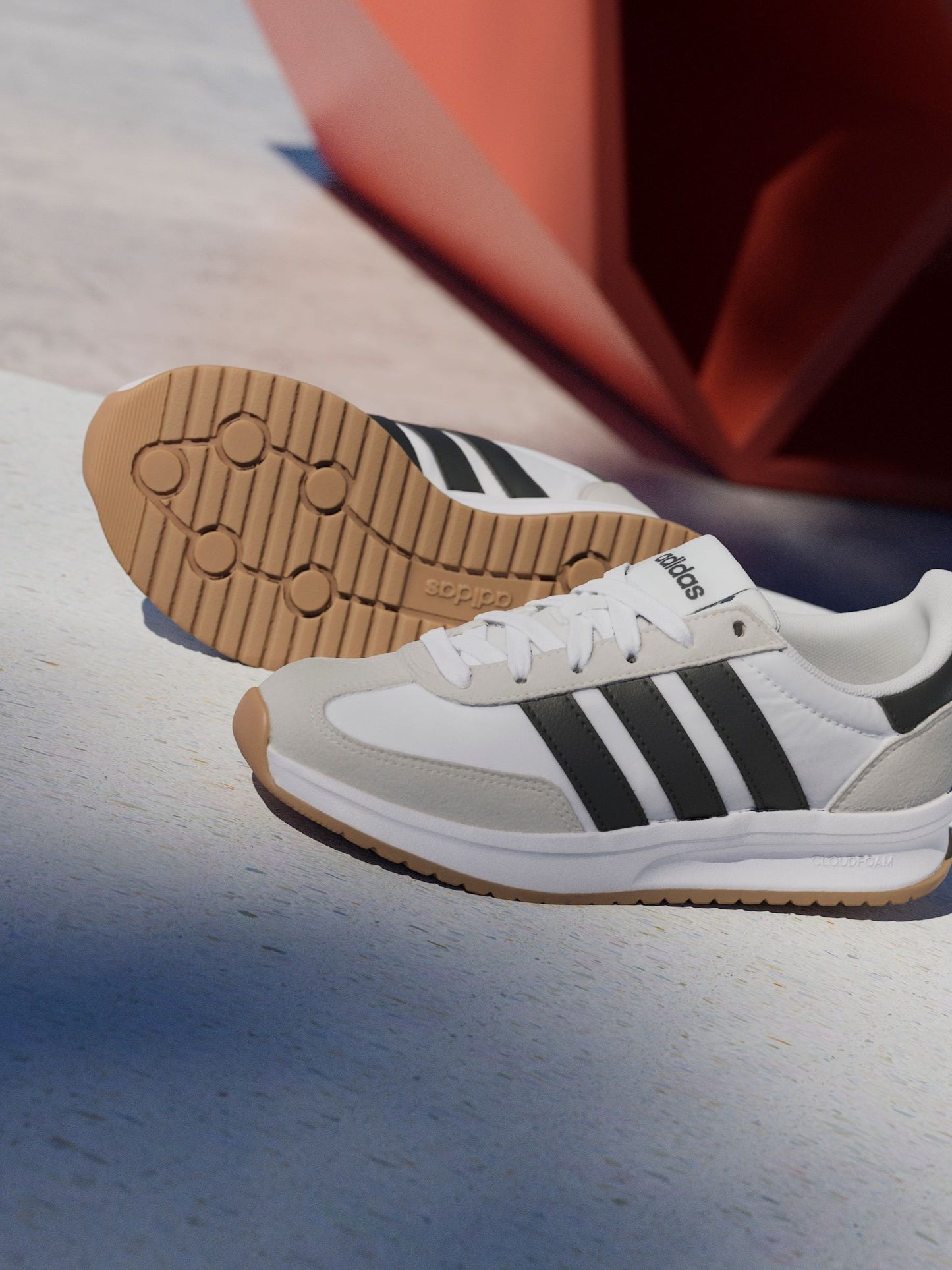 adidas White/Black/Grey Run 70s 2.0 Lace Junior Trainers image 4