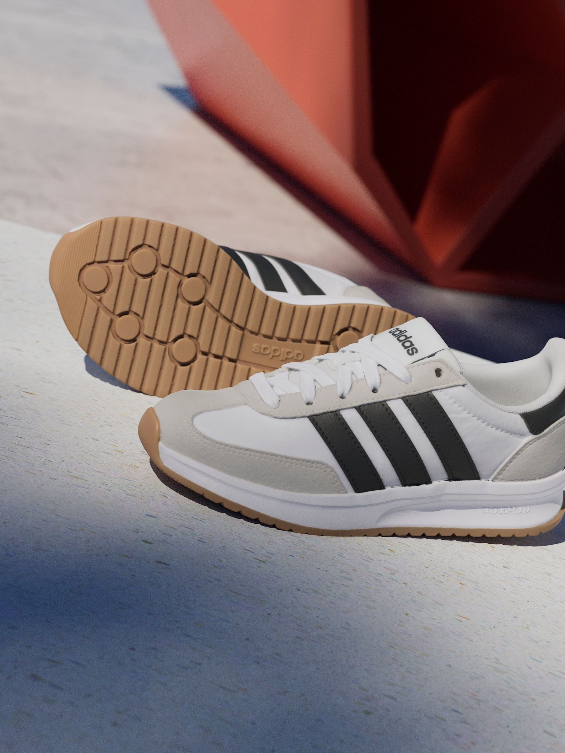 adidas White/Black/Grey Run 70s 2.0 Lace Junior Trainers image 4