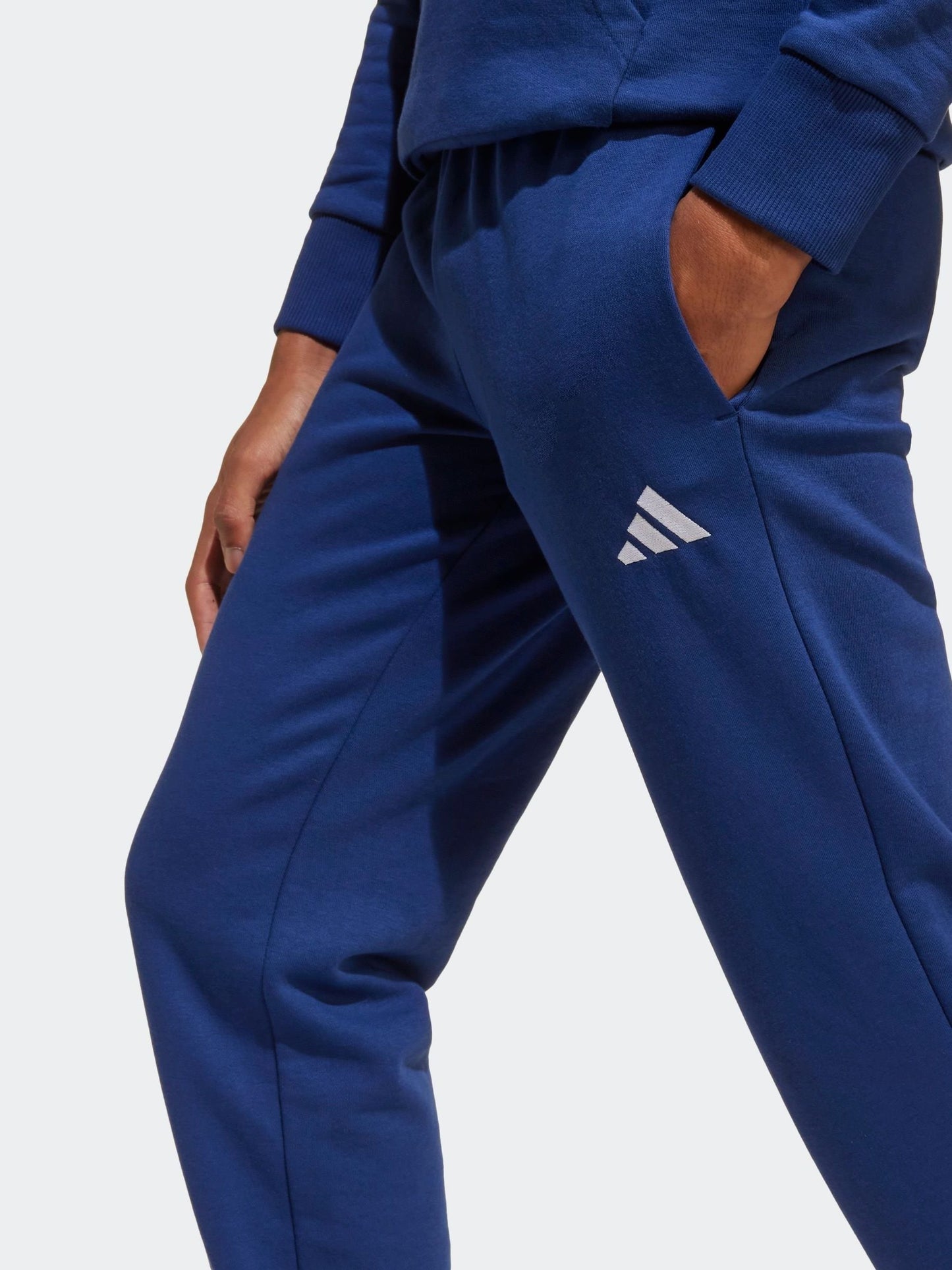 Dsiney Kidz - adidas Navy Essentials Kids Joggers image 4