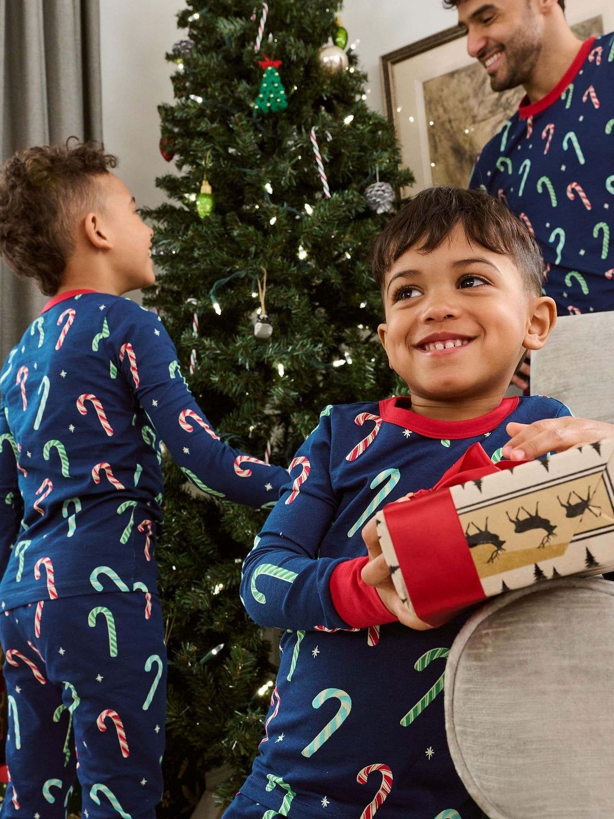 Hatley Blue Blue Candy Canes Glow in the Dark Stretch Jersey Pyjamas Set - image 2