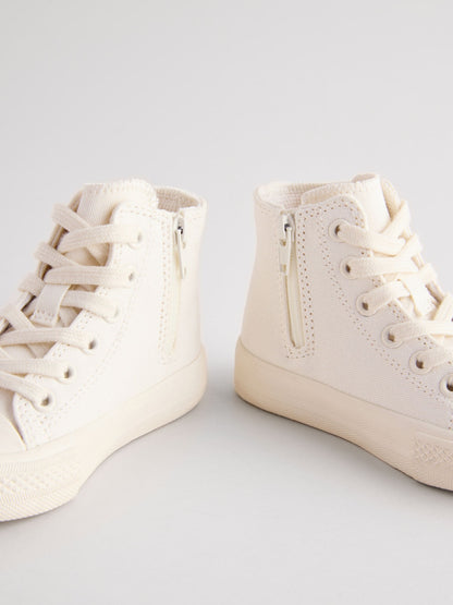 White Standard Fit (F) High Top Trainers image 4