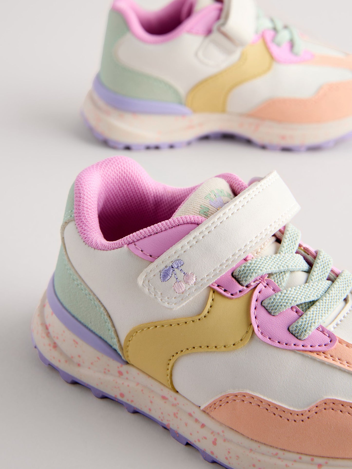Multi Bright Elastic Lace Touch Fastening Trainers image 4