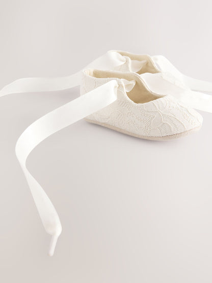 Cream Lace Baby Tie Front Occasion Shoes (0-24mths) image 3
