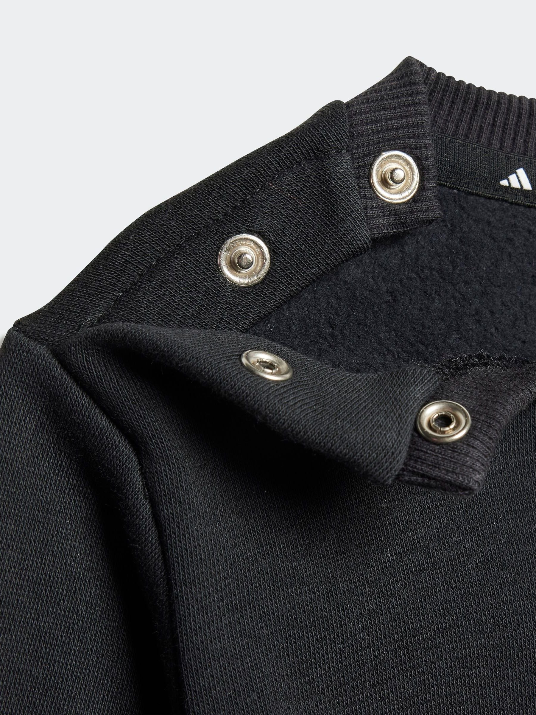 adidas Black Essentials Joggers Kids image 6