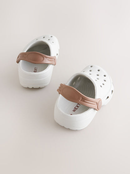 Neutral Standard Fit (F) Clogs