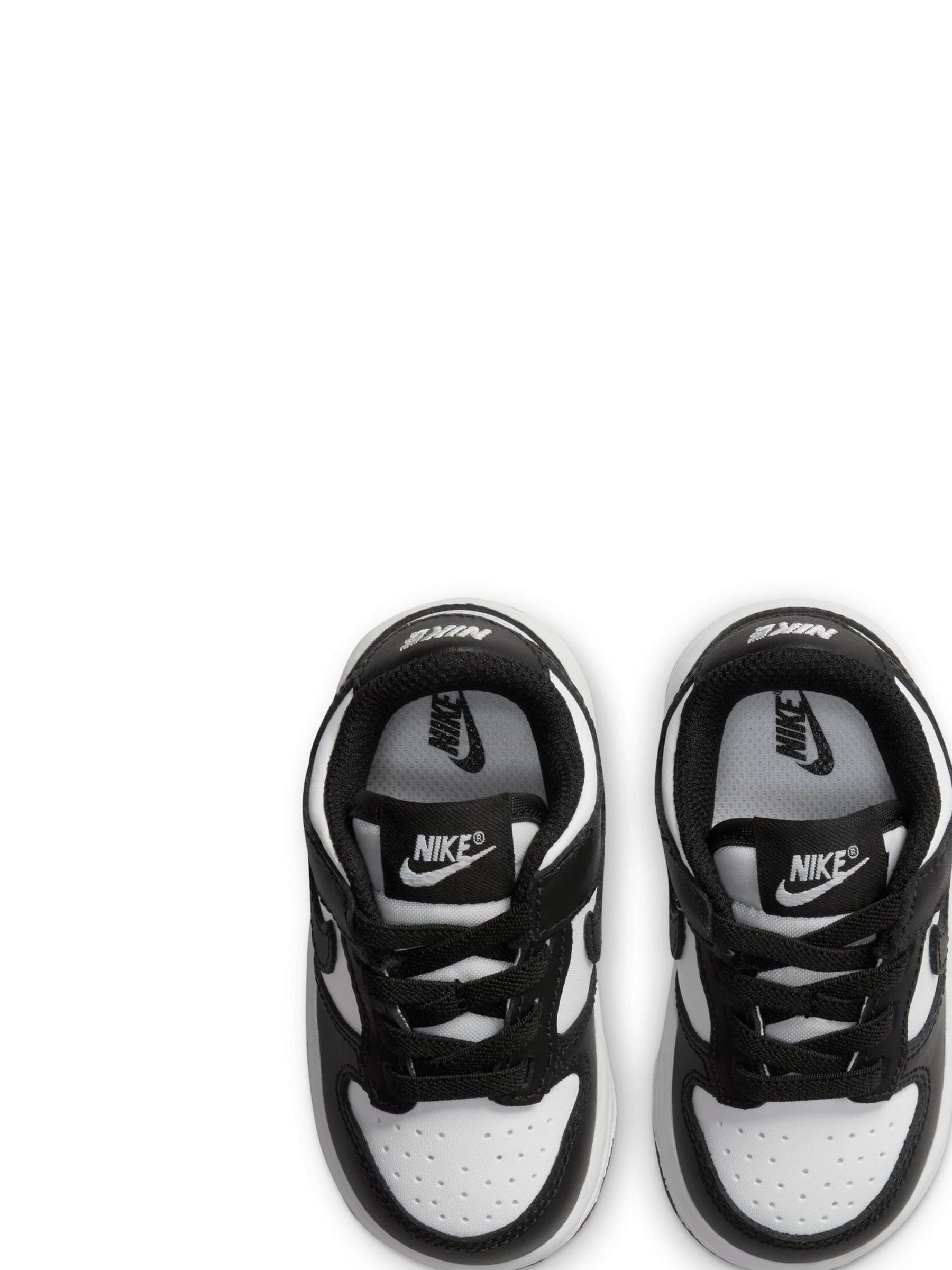 Nike Black/White Low Infant Dunk Trainers image 6