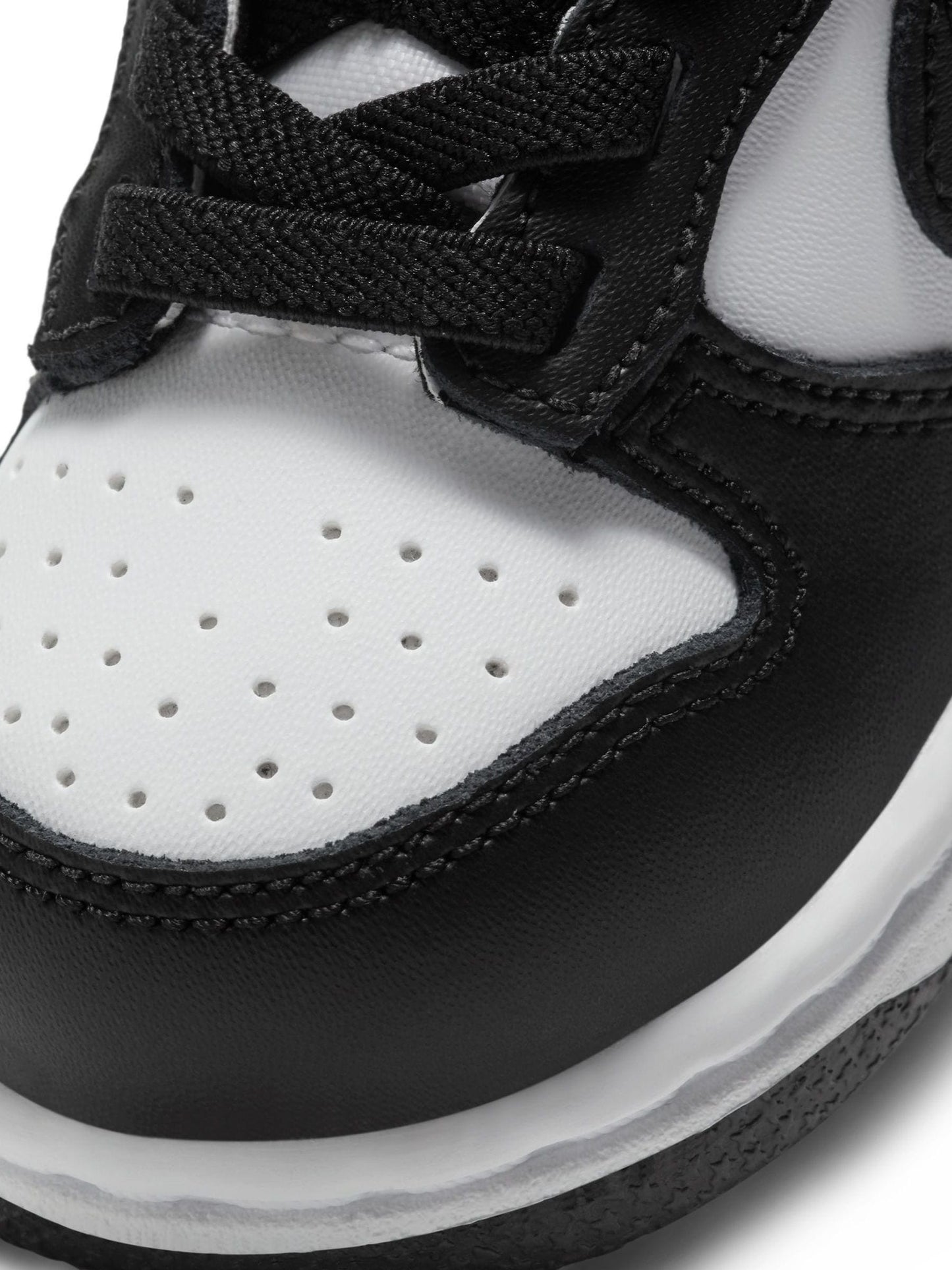 Nike Black/White Low Infant Dunk Trainers image 8
