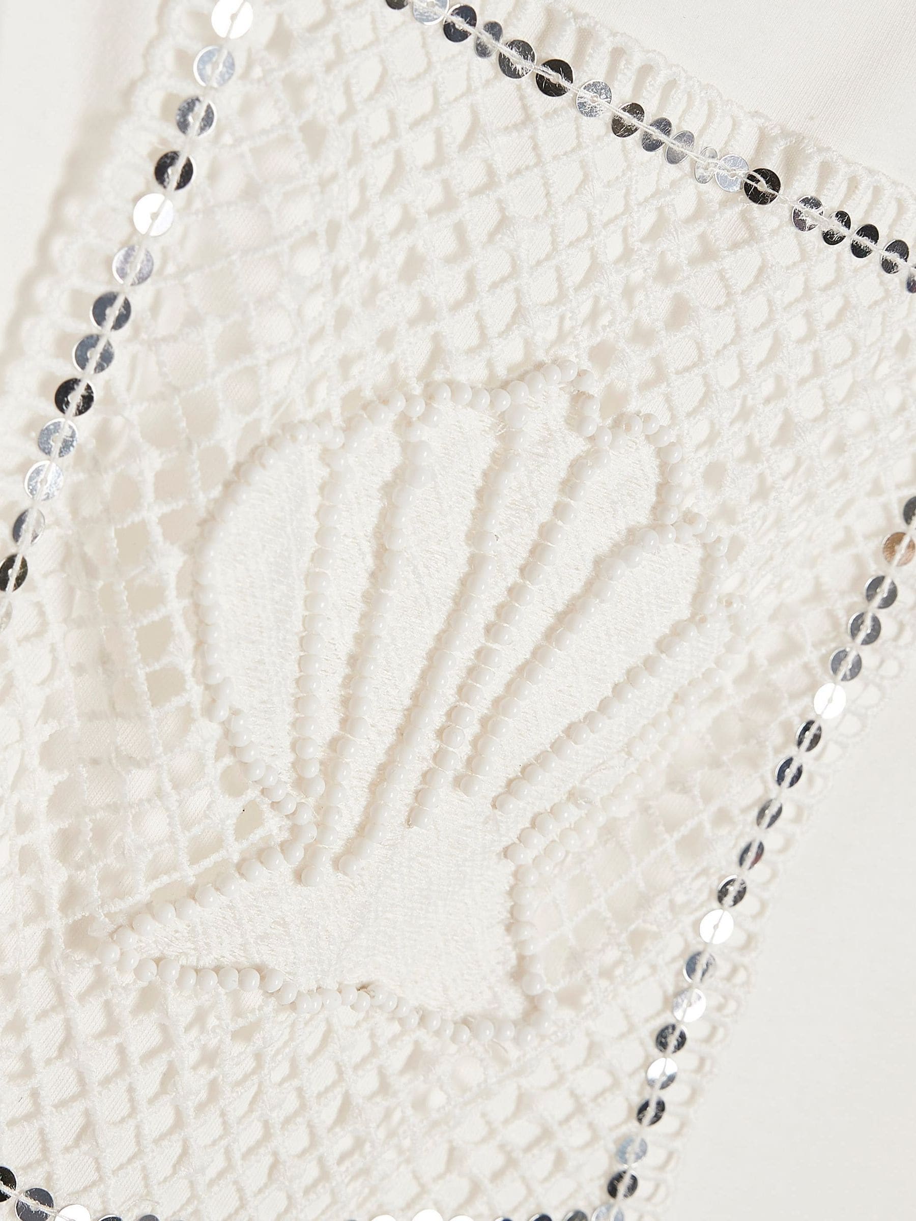 Dsiney Kidz - River Island White Shell T-Shirt & Crochet Shorts Set image 4