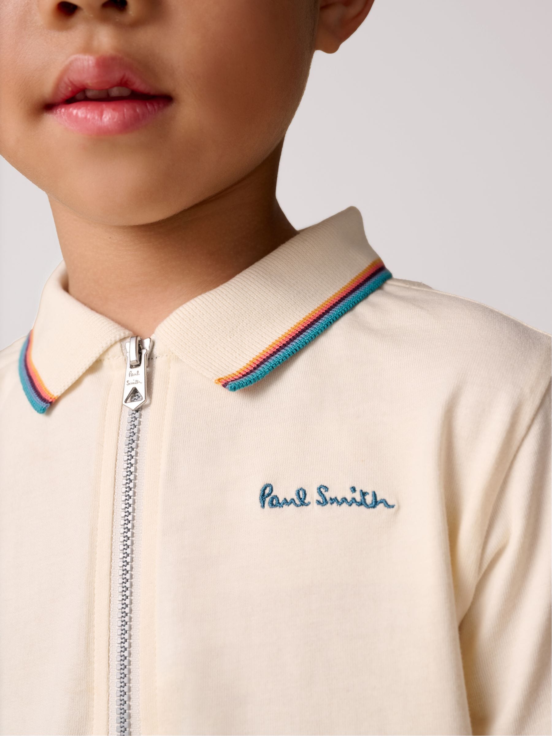 Dsiney Kidz - Paul Smith Junior White Short Sleeve Artist Quarter Zip Polo Shirt image 4