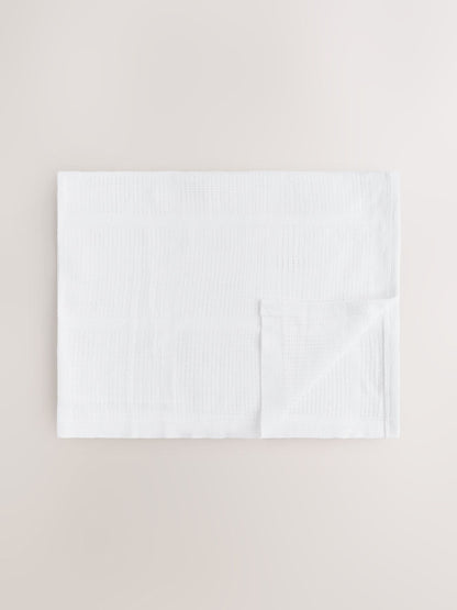2 Pack White Cotton Baby Cellular Blankets image 2