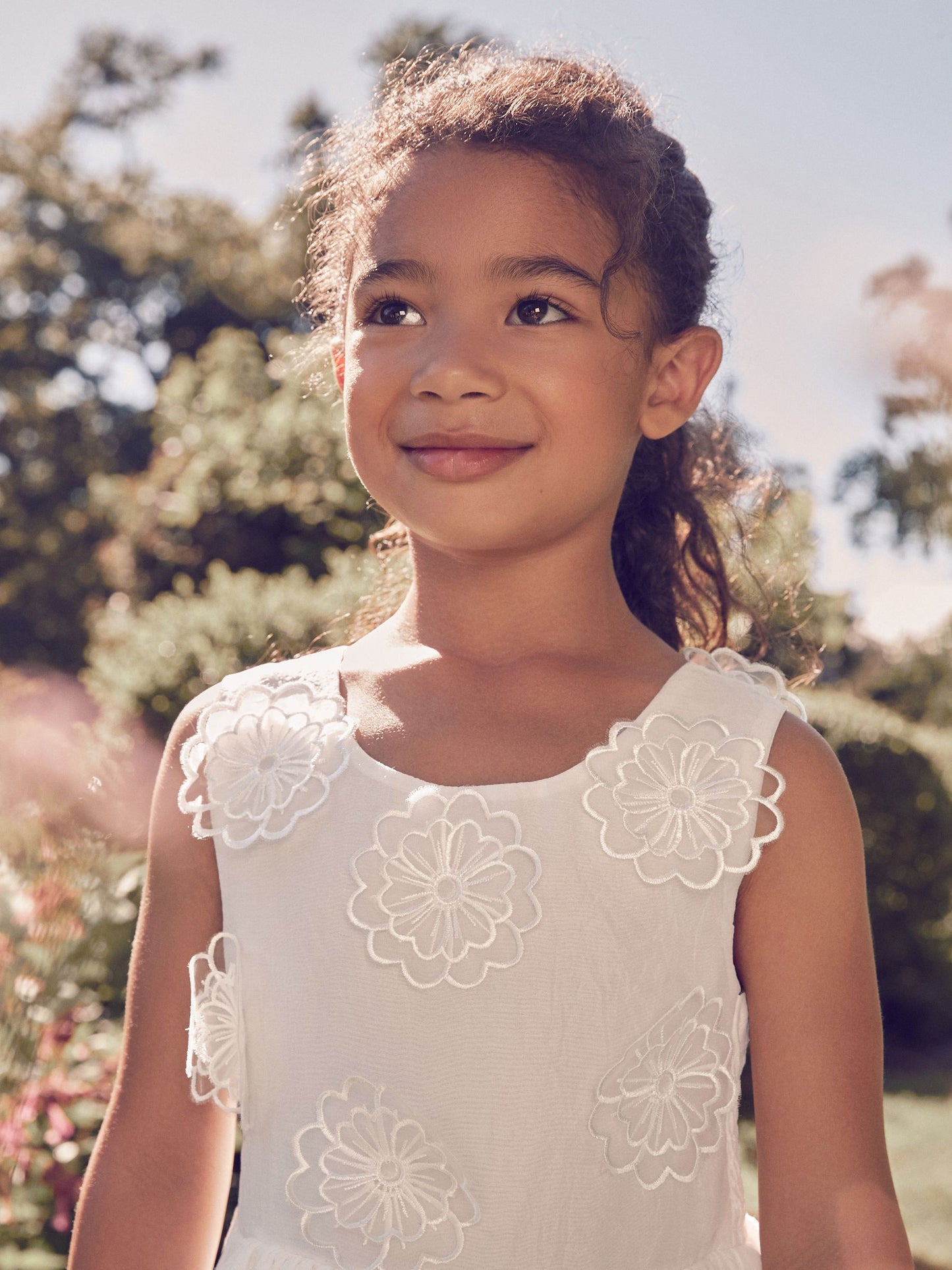 Dsiney Kidz - Laura Ashley Ecru White Flower Organza Dress image 5