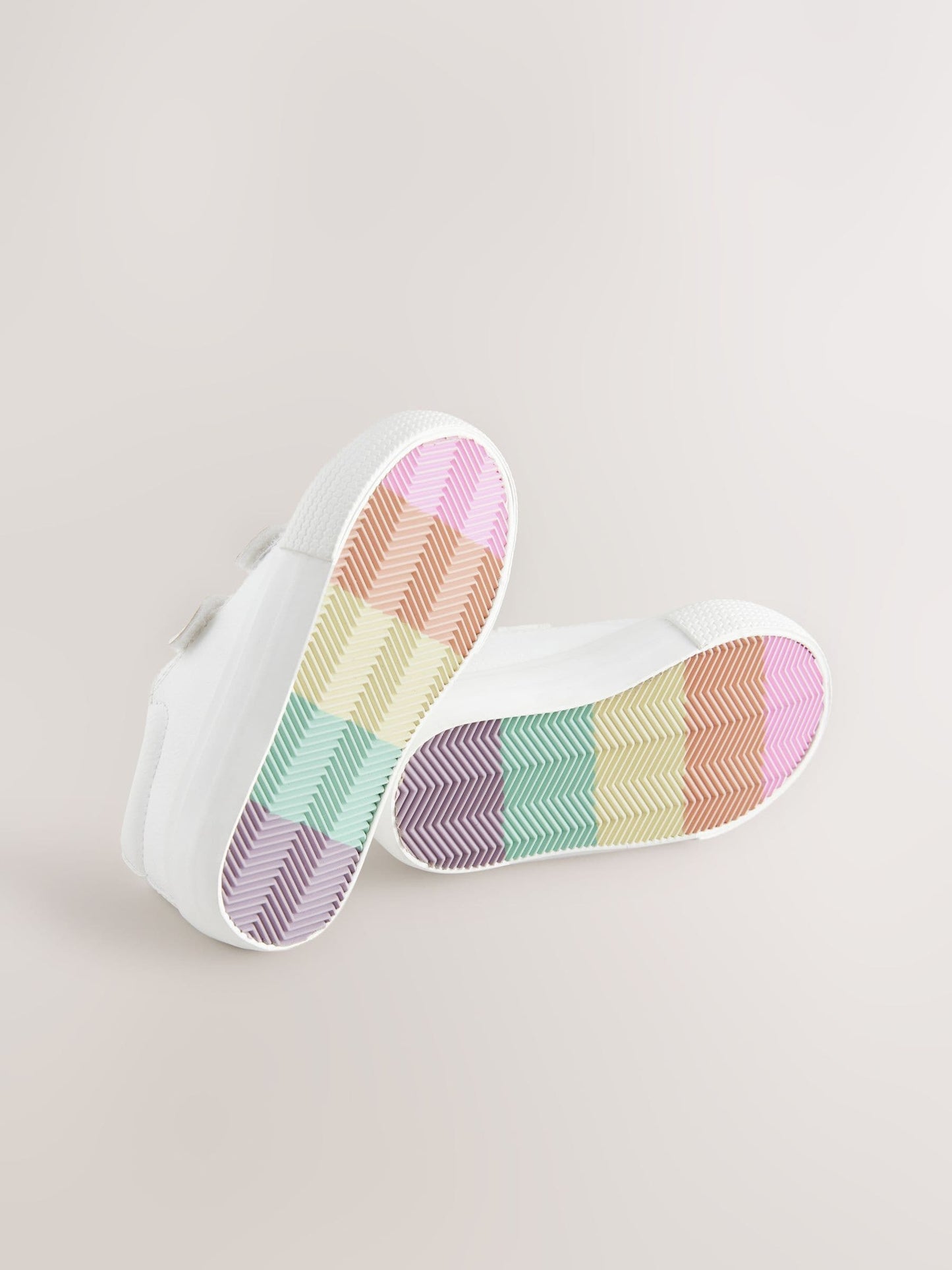 White Wide Fit (G) Chunky Trainers With Touch Fastening image 5